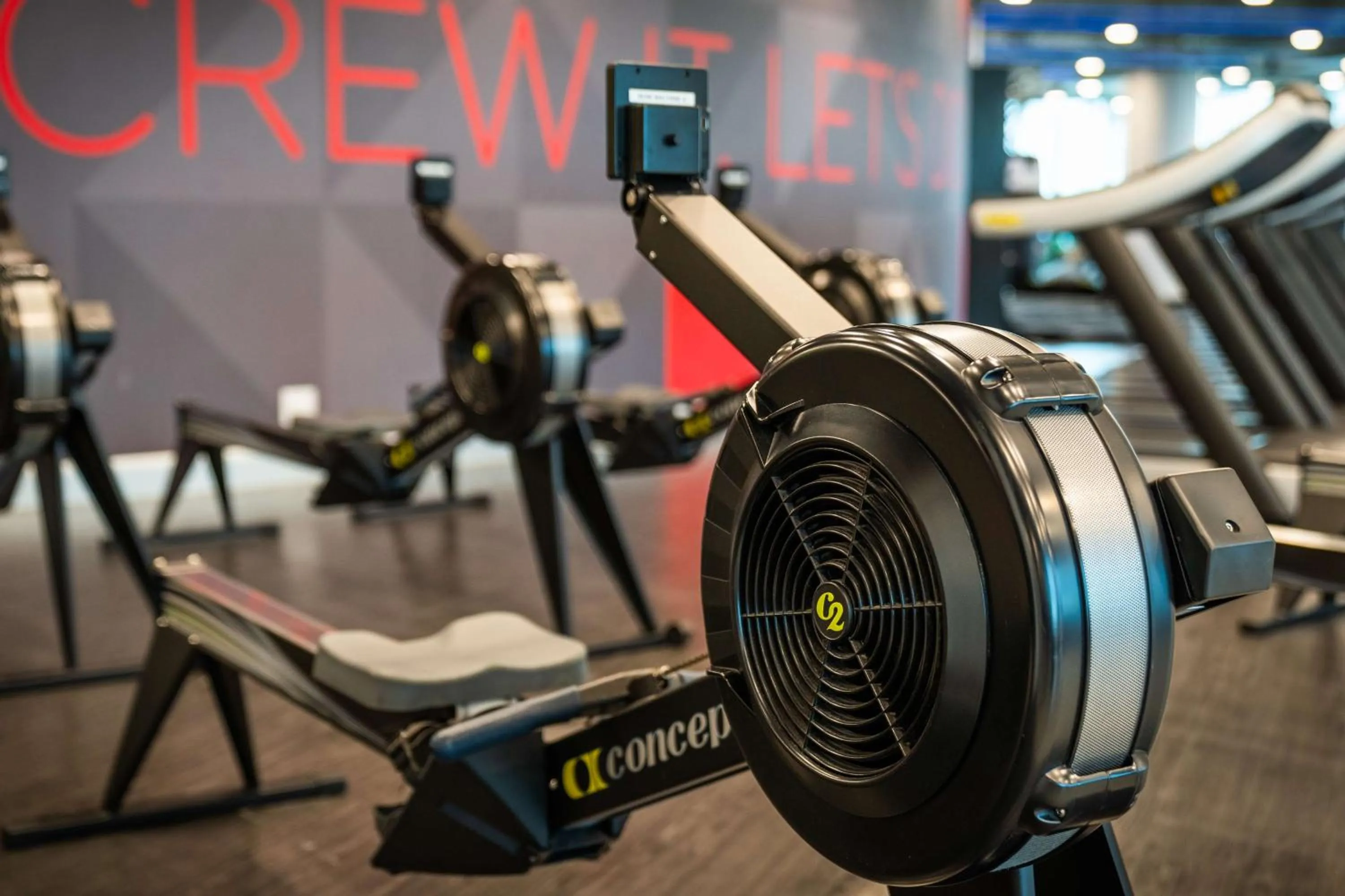 Fitness centre/facilities in Radisson RED London Twickenham