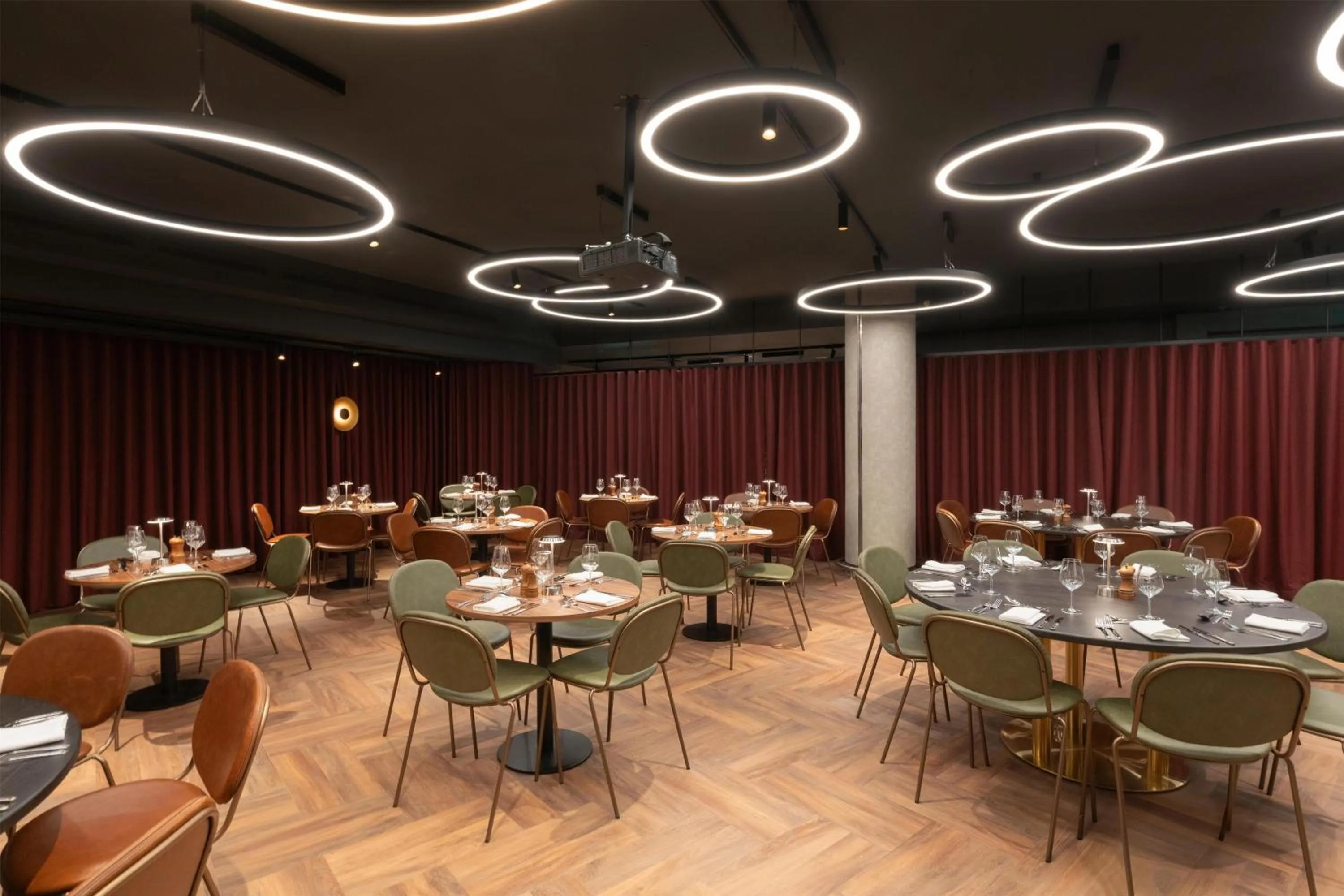 Banquet/Function facilities in Radisson RED London Twickenham