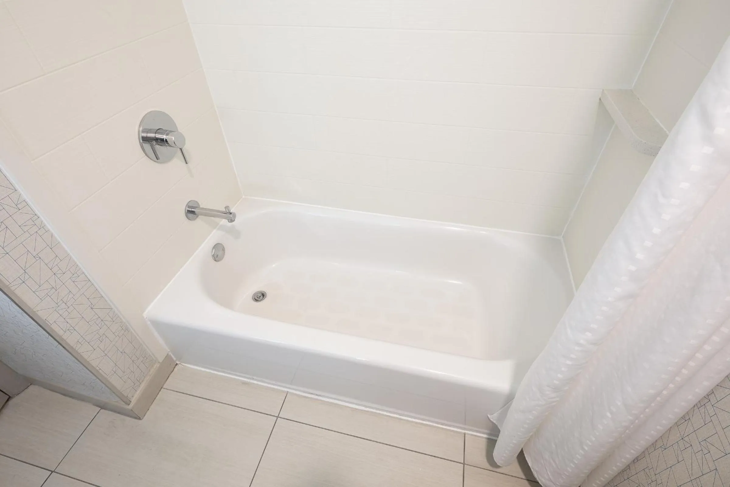 Bathroom in Holiday Inn Express & Suites Chicago West - St Charles by IHG