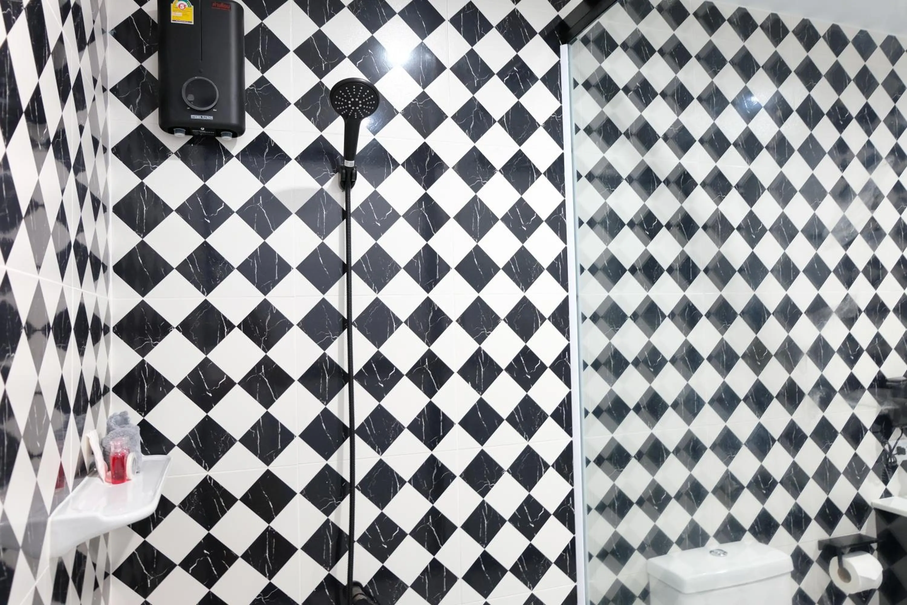 Shower in Baan Poon Garden