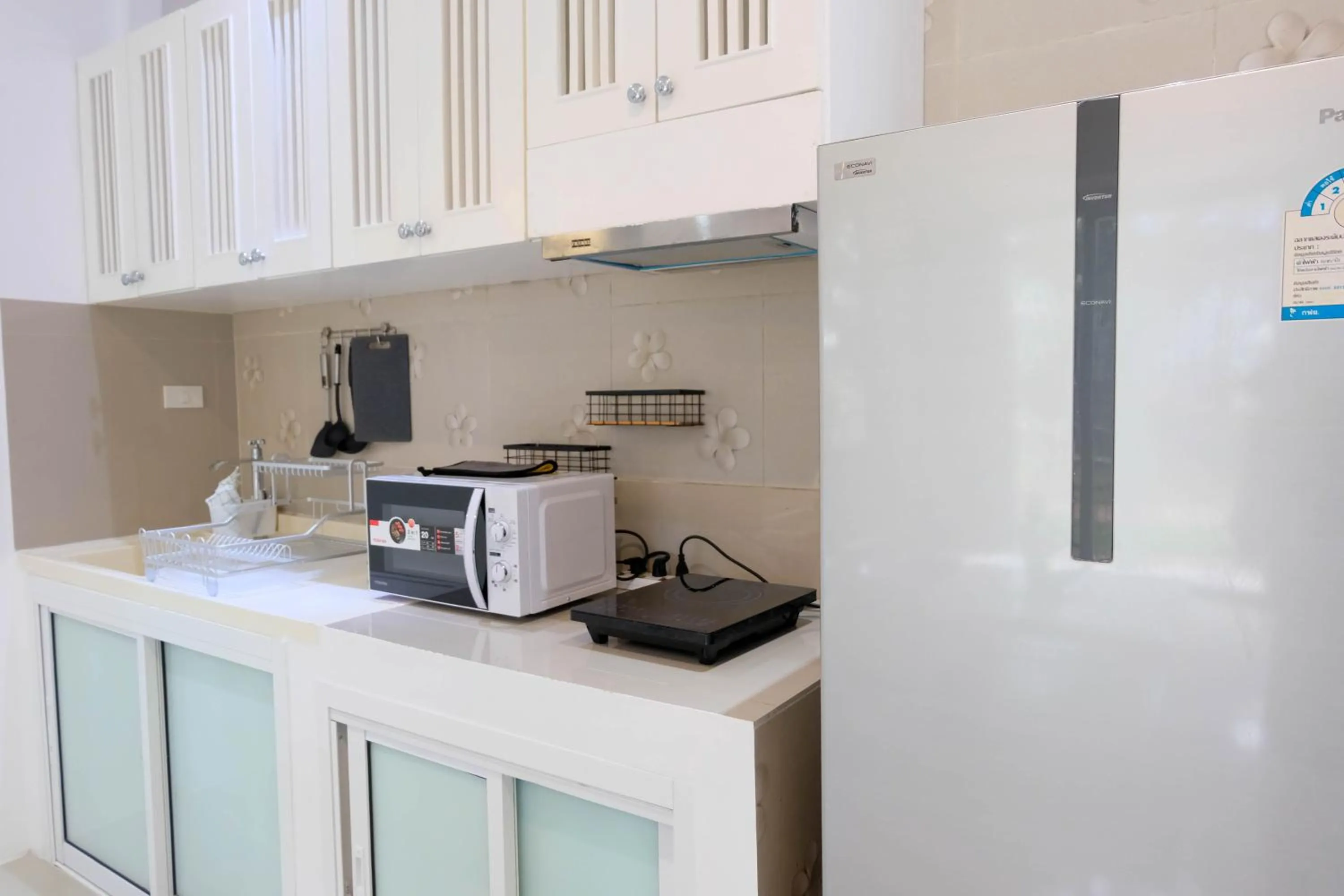 Kitchen or kitchenette in Baan Poon Garden