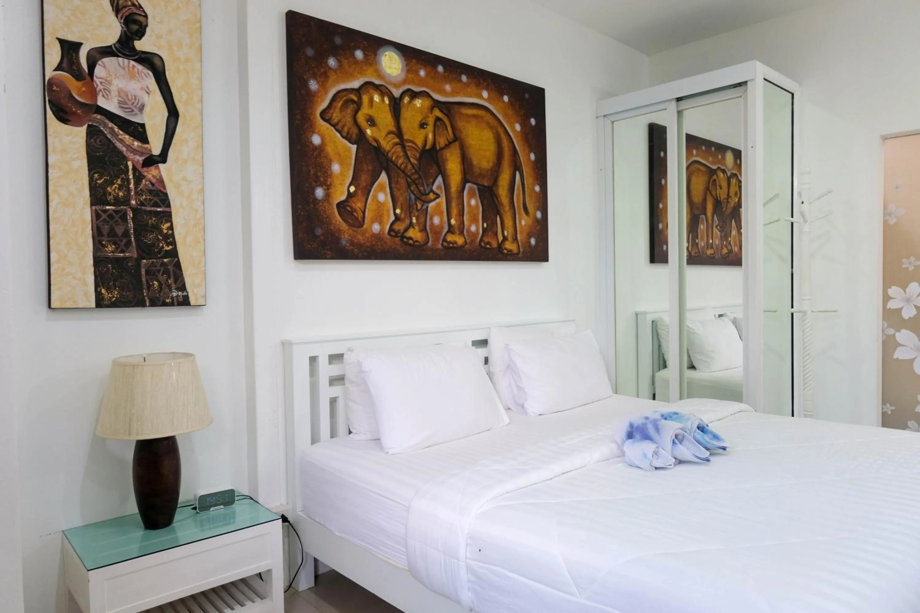 Bed in Baan Poon Garden