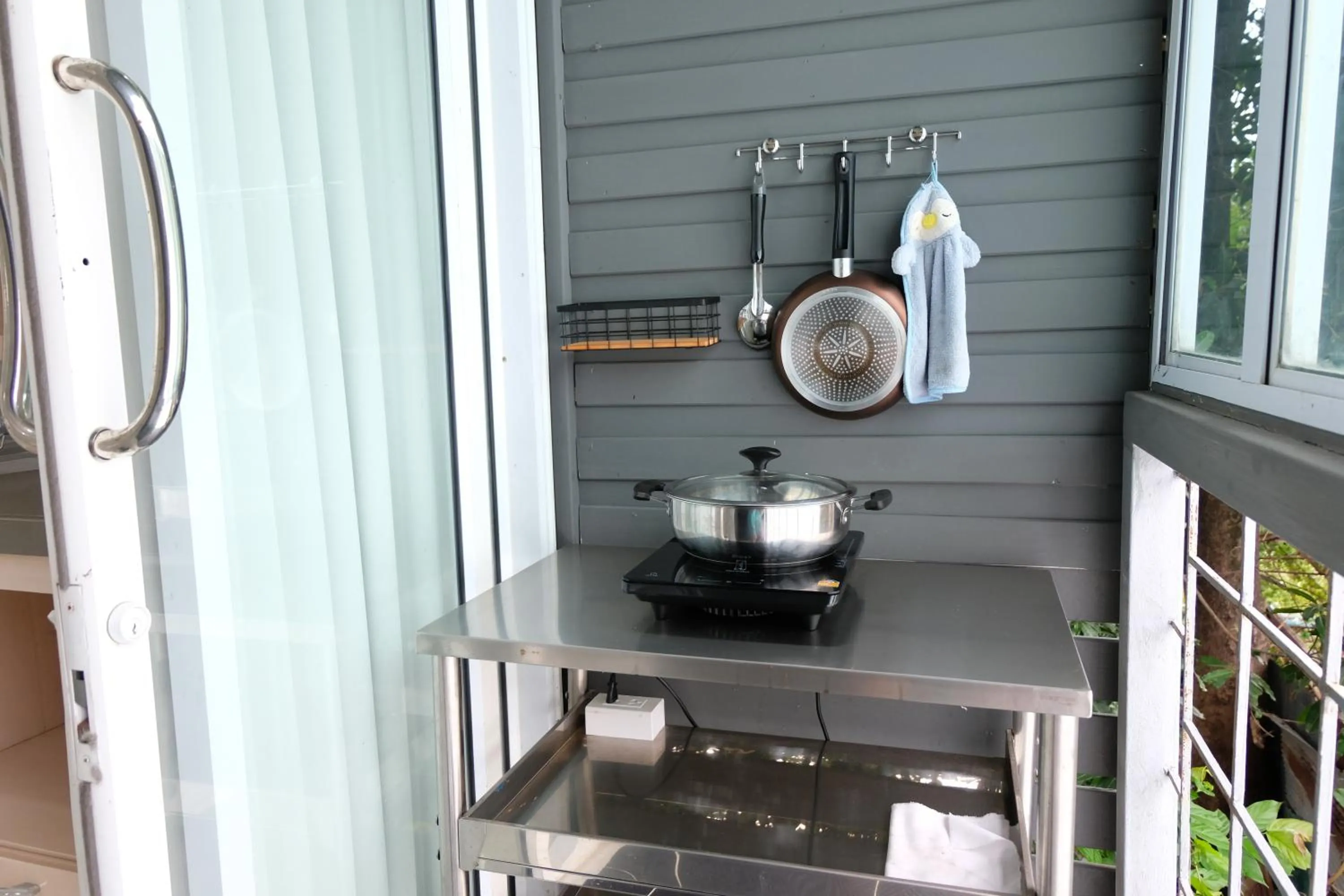 Kitchen or kitchenette in Baan Poon Garden