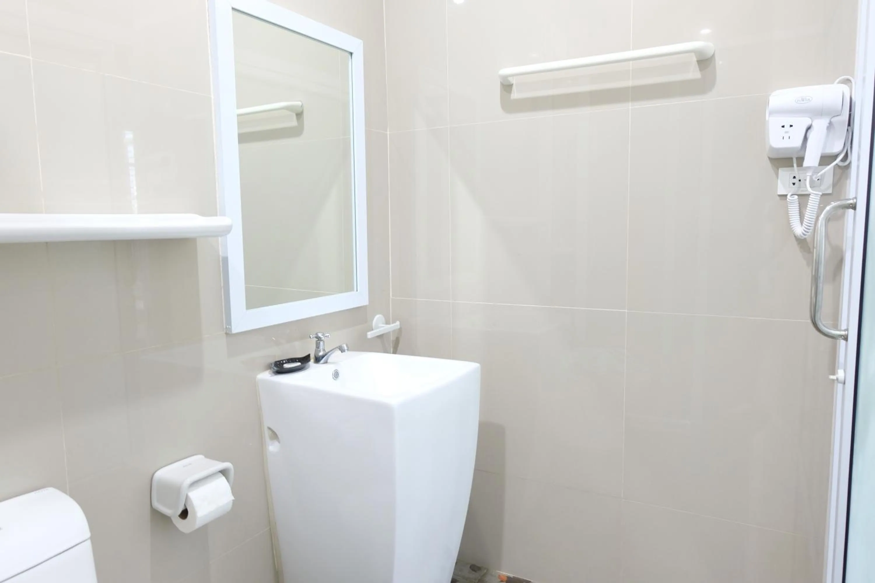 Toilet in Baan Poon Garden