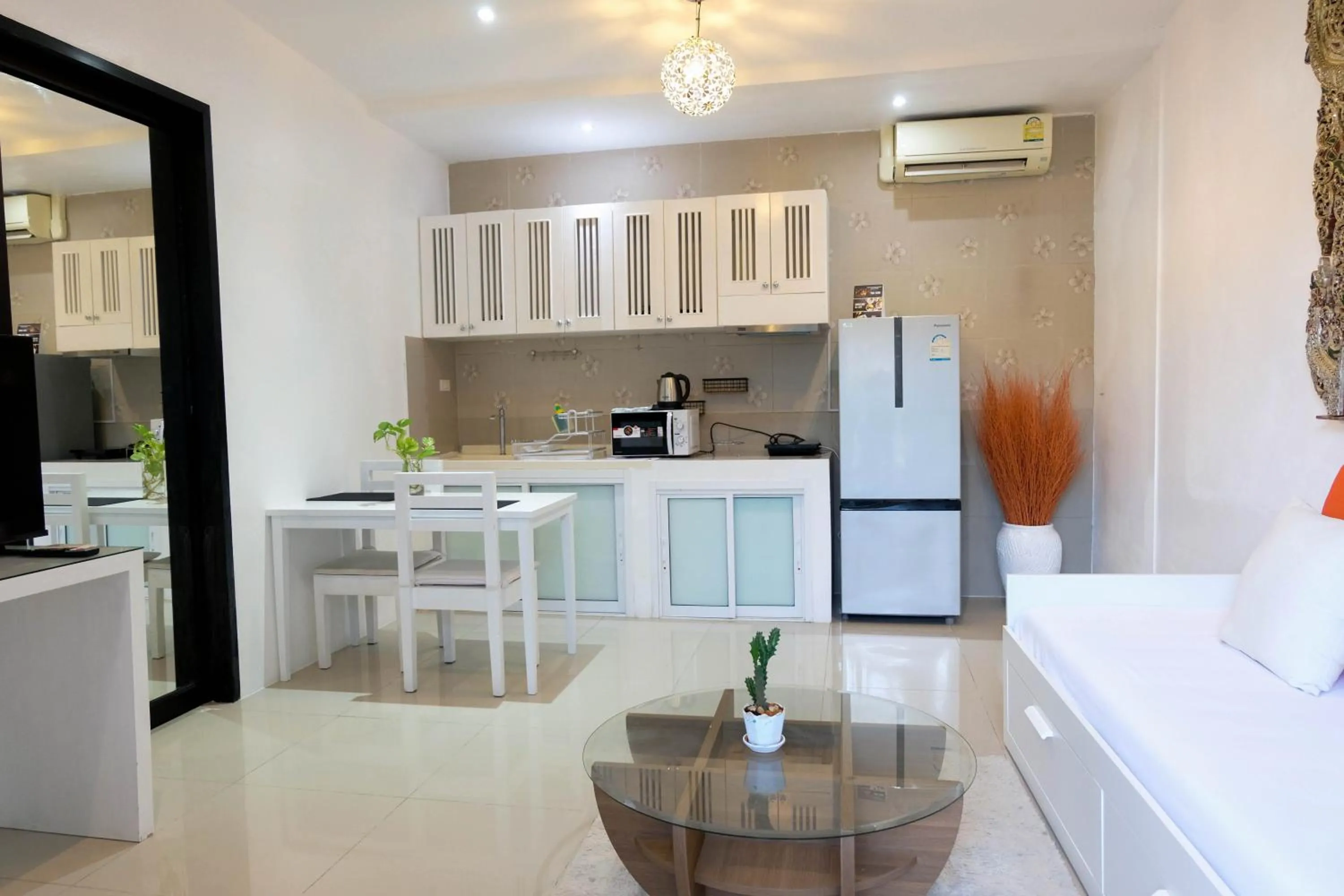 Kitchen or kitchenette in Baan Poon Garden