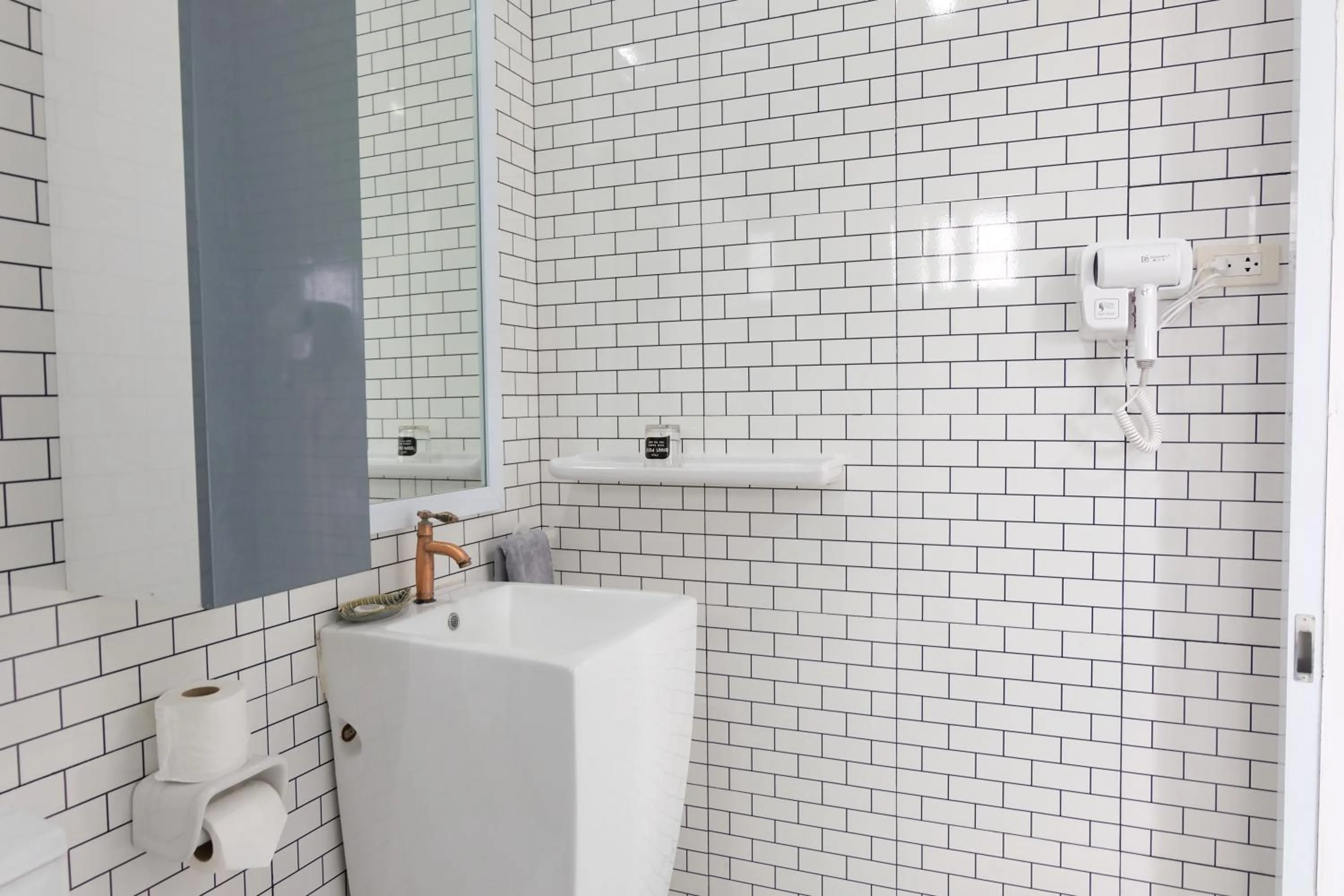 Bathroom in Baan Poon Garden