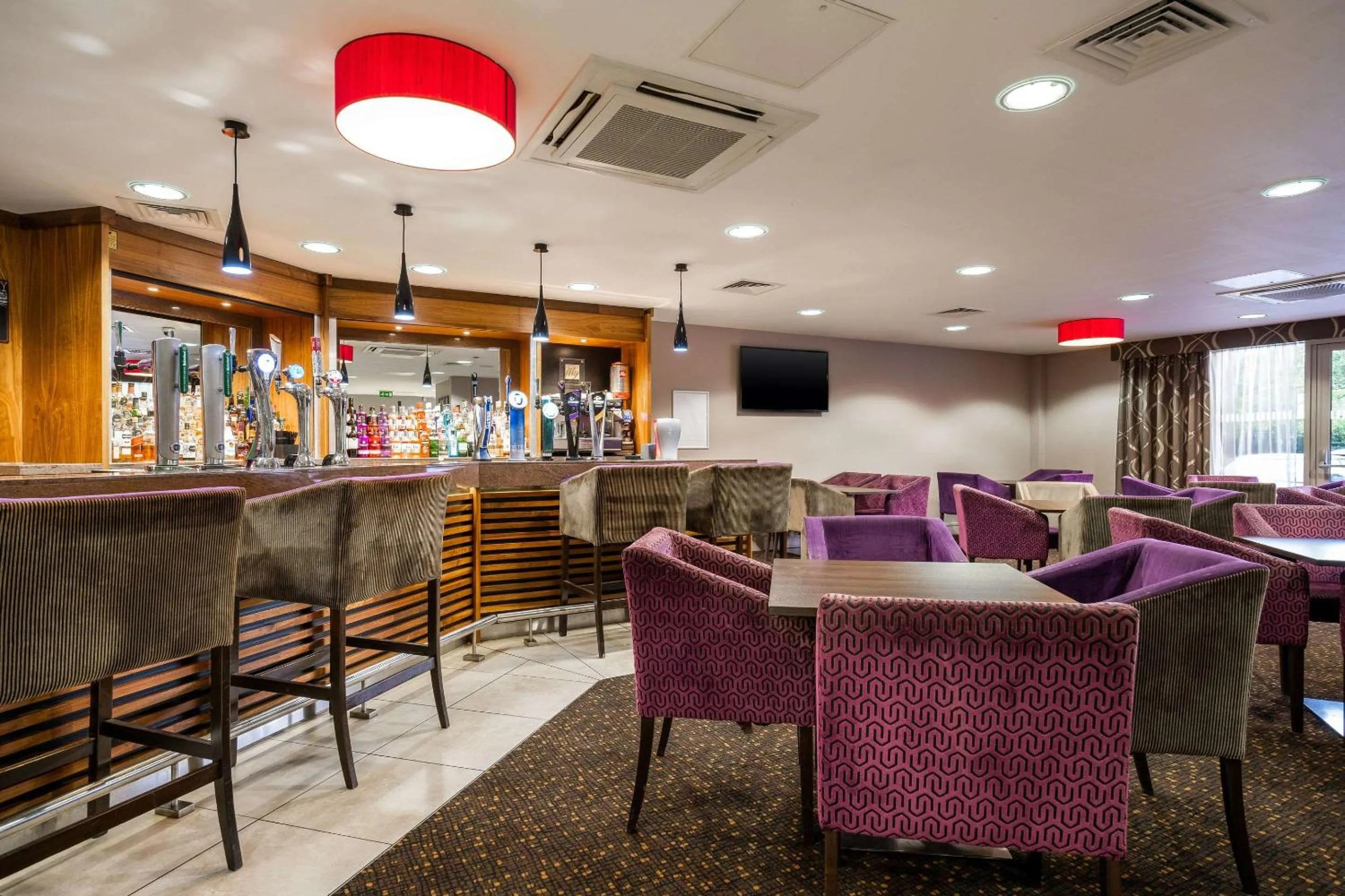 Restaurant/places to eat in Clarion Hotel Newcastle South
