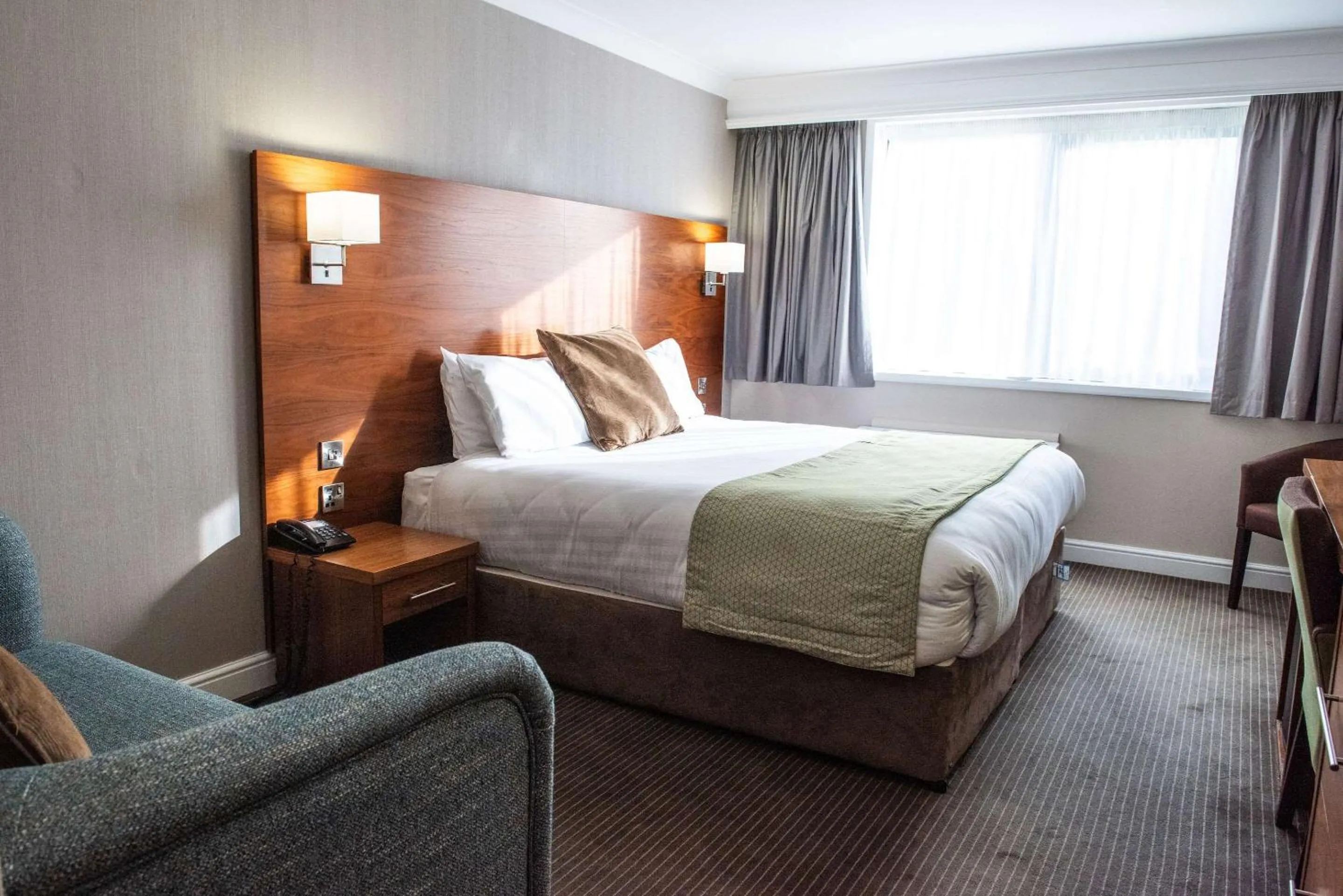 Bedroom, Bed in Clarion Hotel Newcastle South