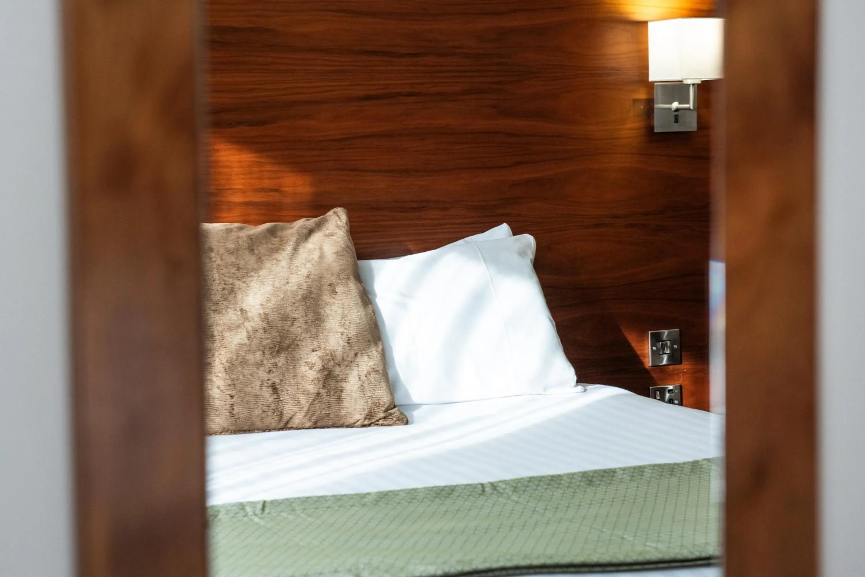 Bedroom, Bed in Clarion Hotel Newcastle South