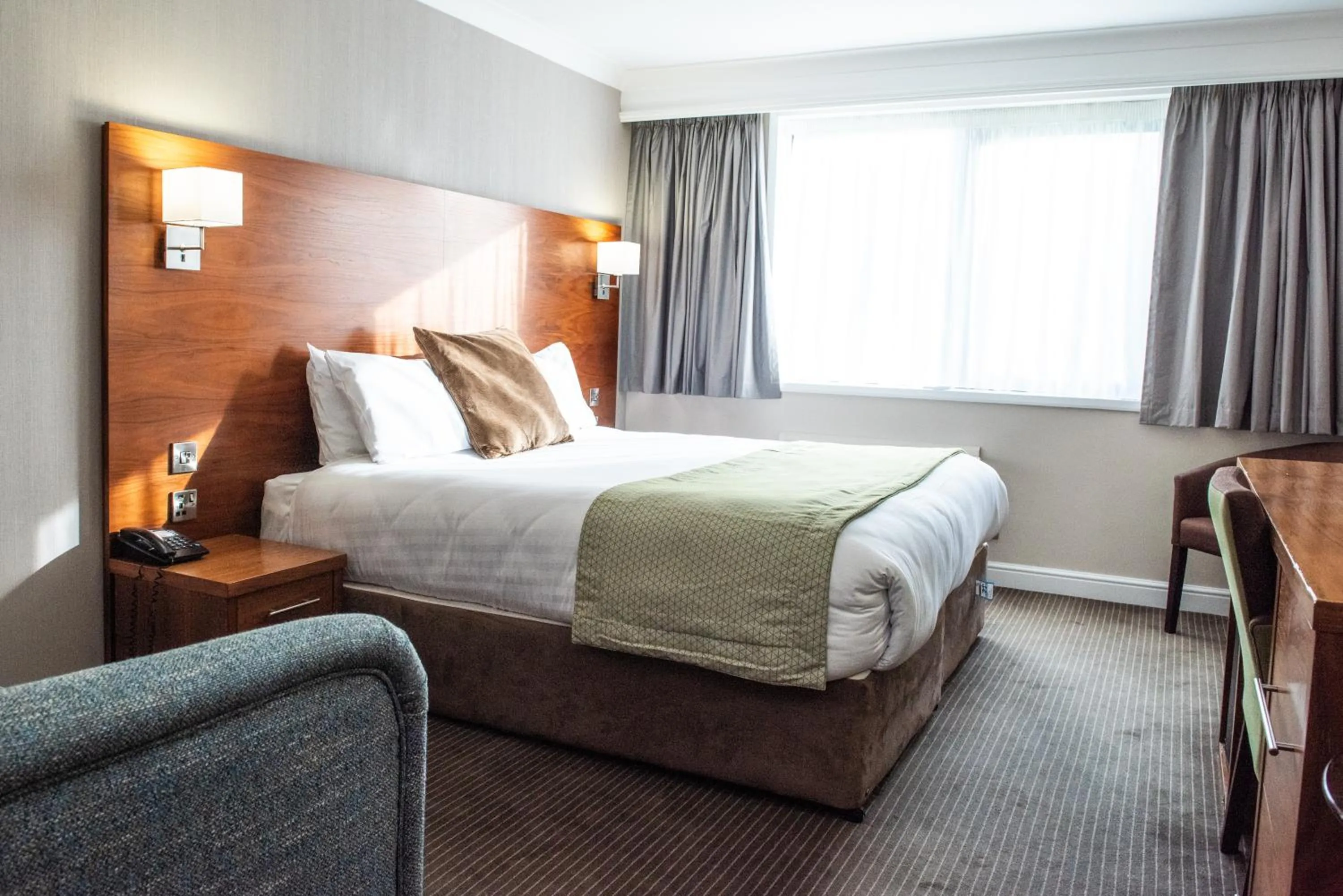 Bedroom, Bed in Clarion Hotel Newcastle South