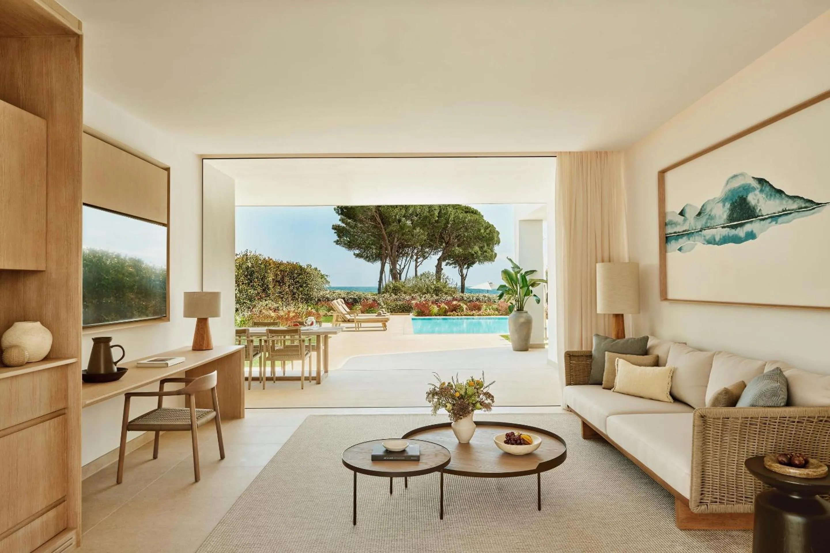 Photo of the whole room in Ikos Andalusia