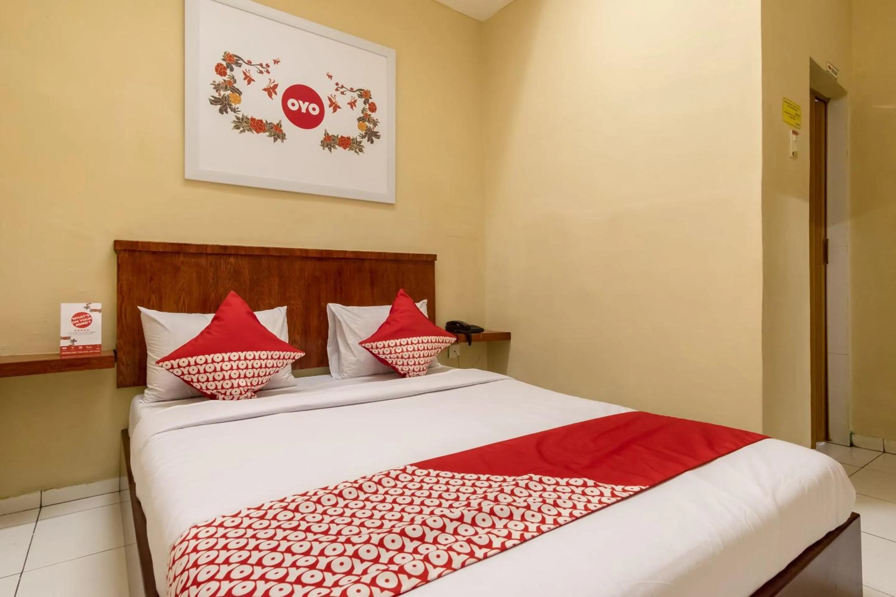 Bedroom in Capital O 615 Residence Puri Hotel Syariah