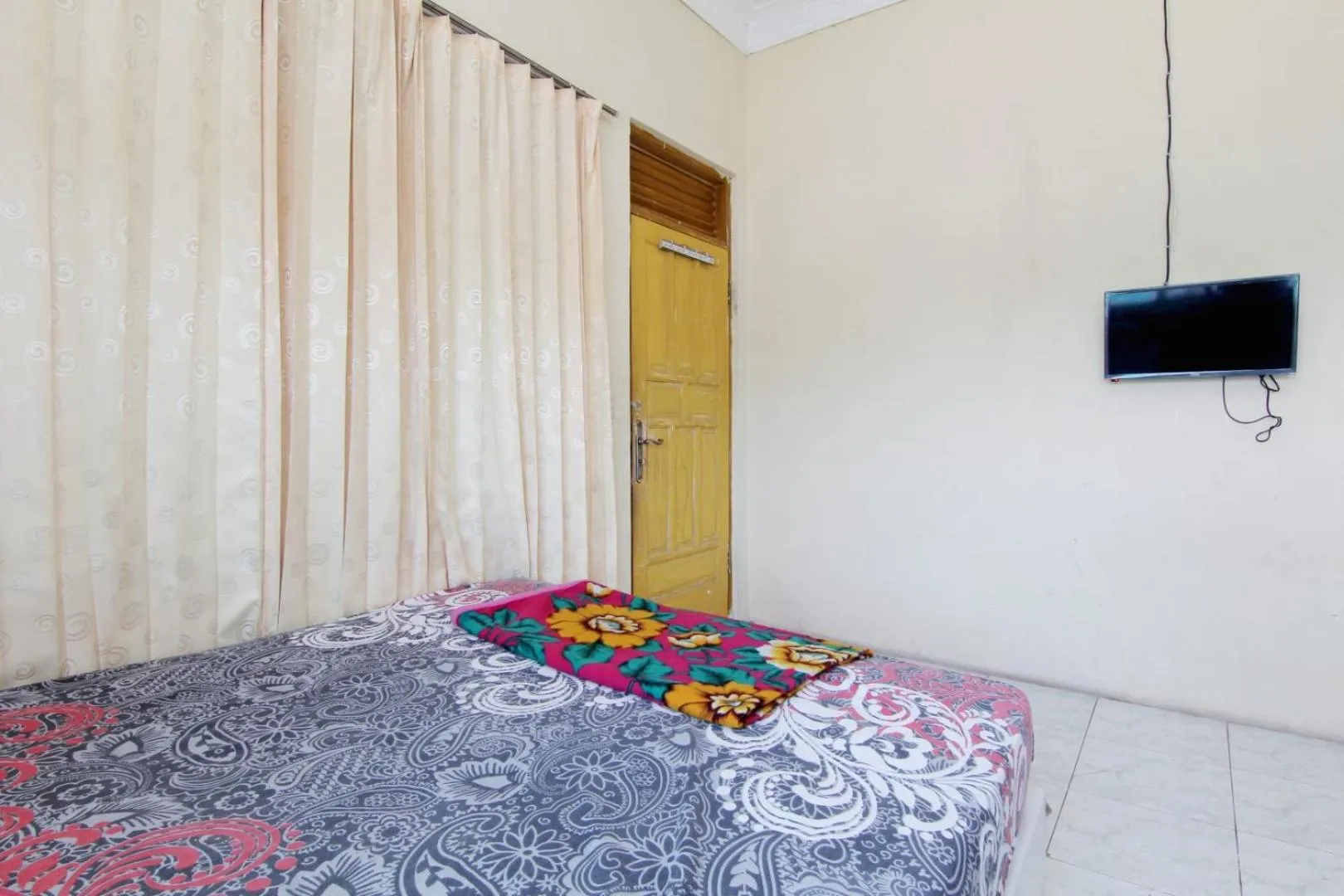 Bedroom, Bed in Villa Penginapan Purnama