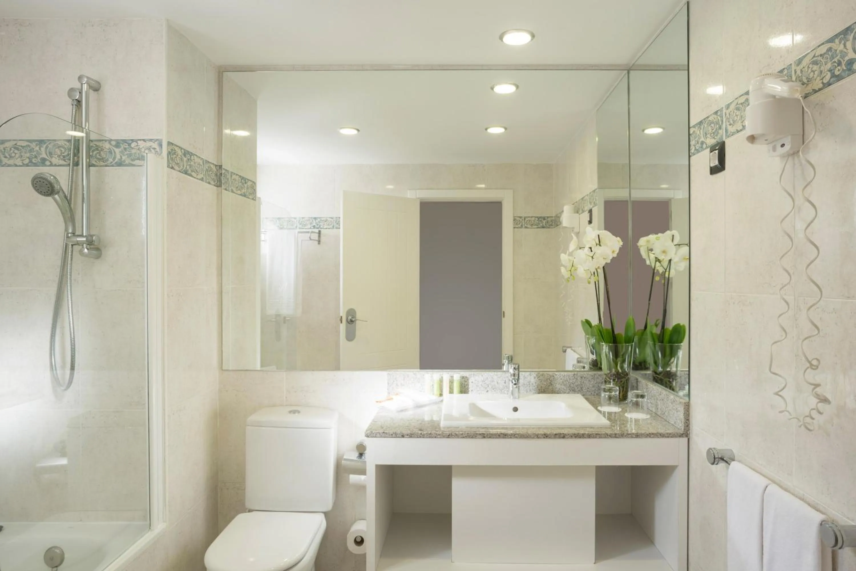 Bathroom in Club Jandía Princess