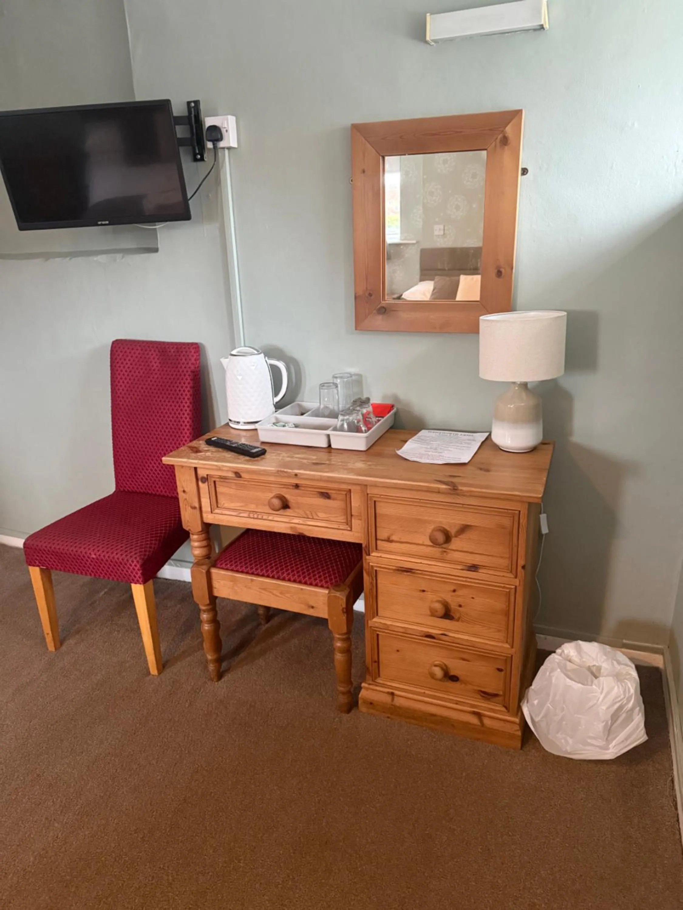 Coffee/tea facilities in Wentworth arms