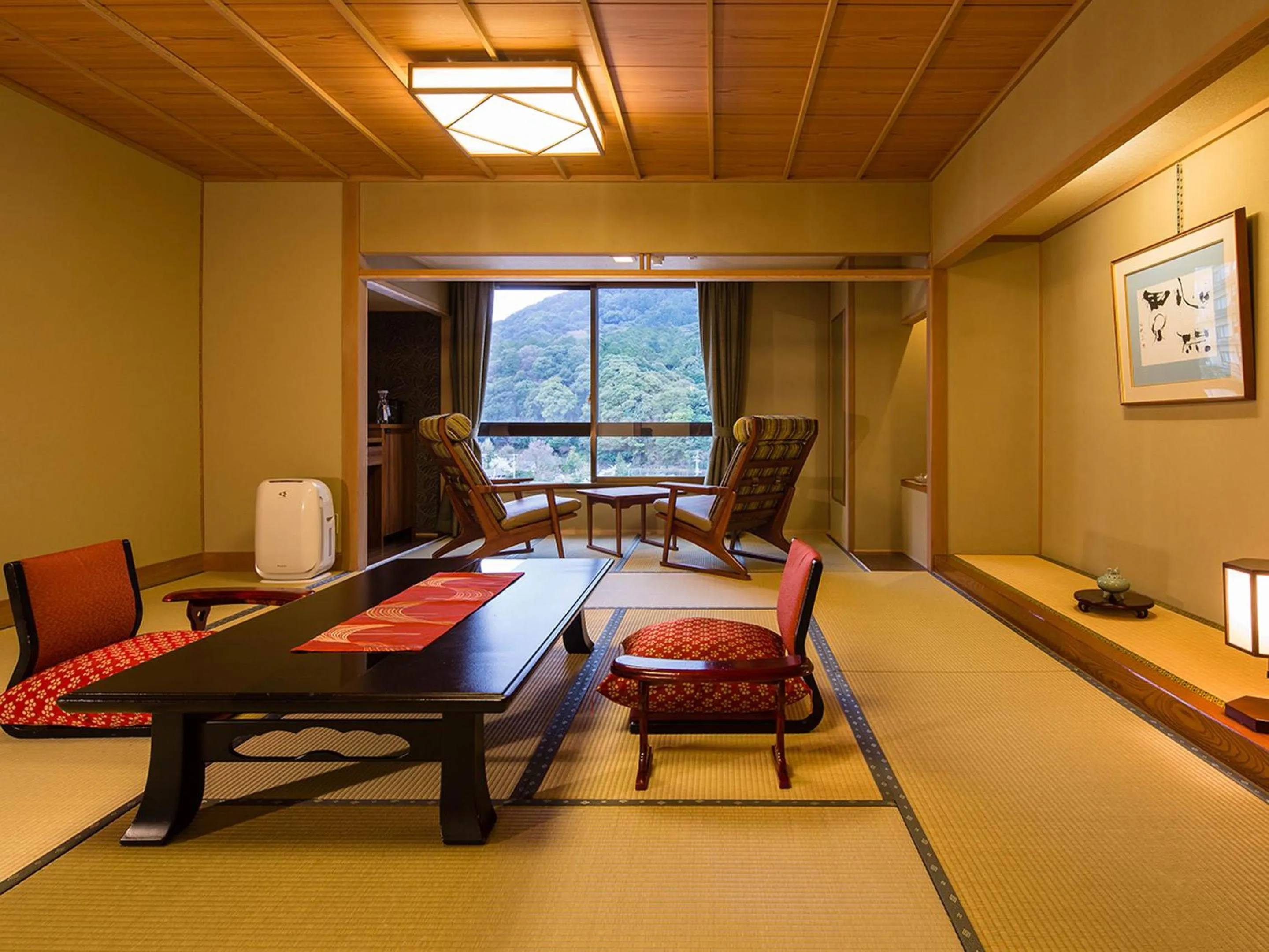 Photo of the whole room in Yumoto Konpira Onsen Hananoyu Kobaitei