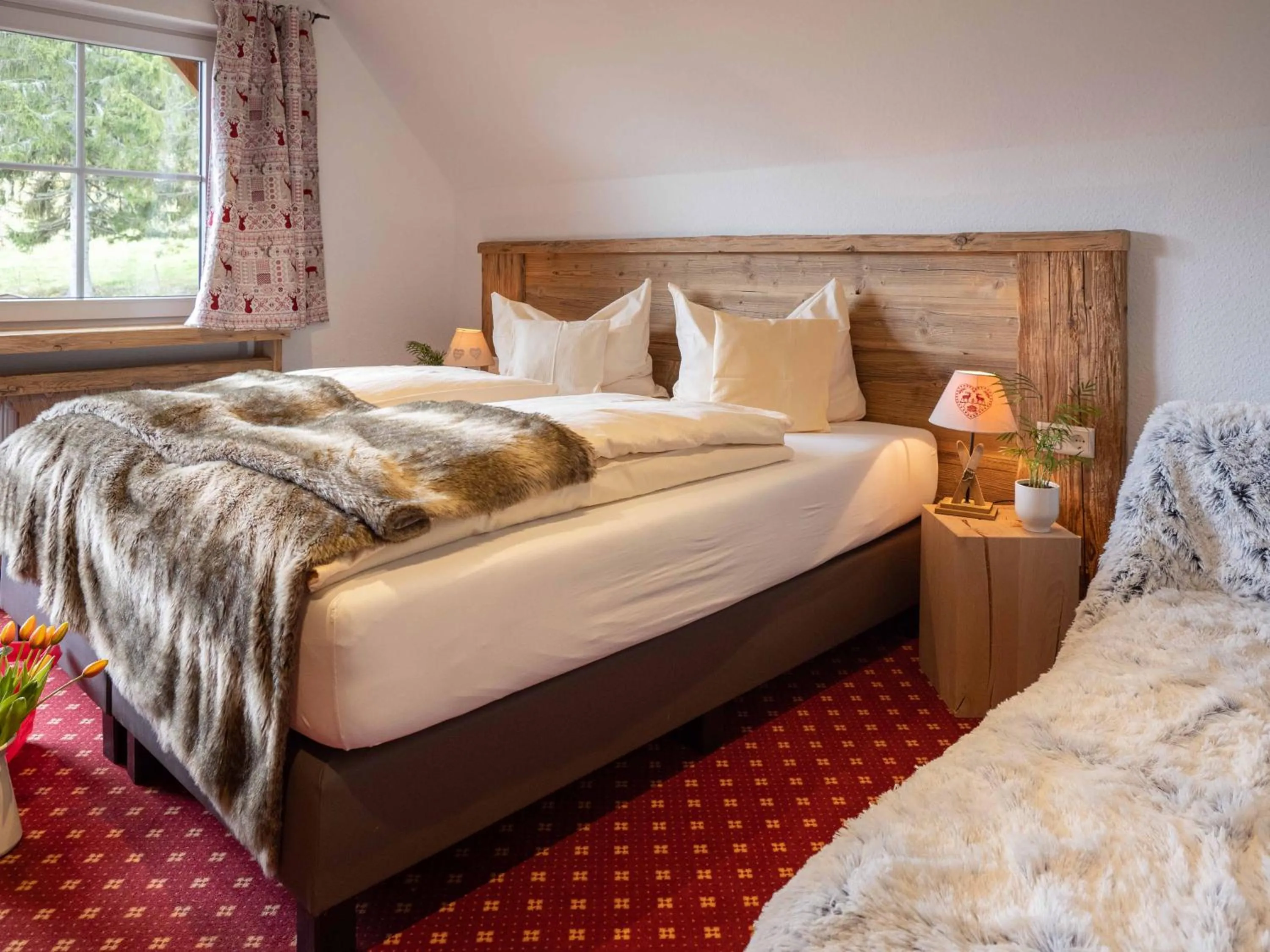 Staff, Bed in Hotel & Restaurant Grüner Baum - Die Grüne Oase Am Feldberg