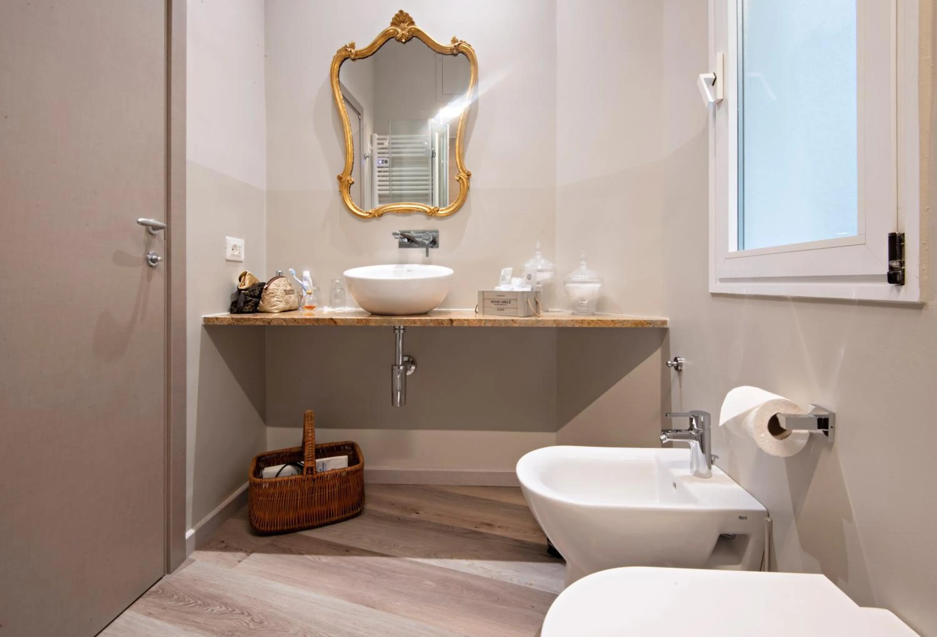Bathroom in Il Genovino