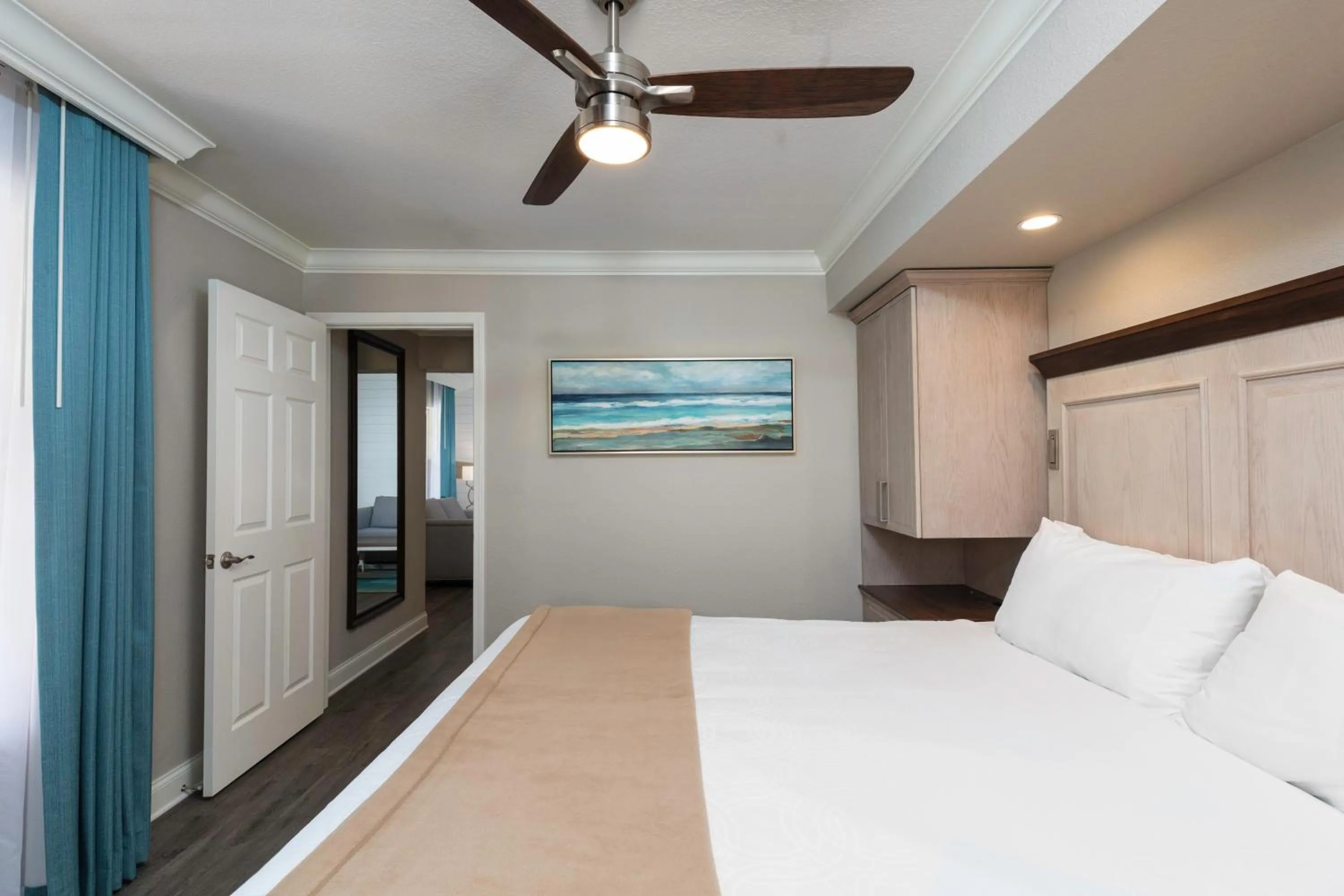 Bed in Westgate Branson Lakes Resort