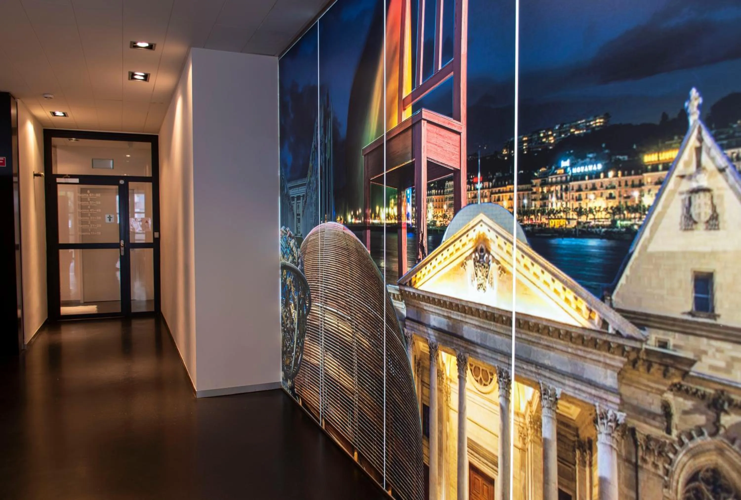 Lobby or reception in Geneva Hostel