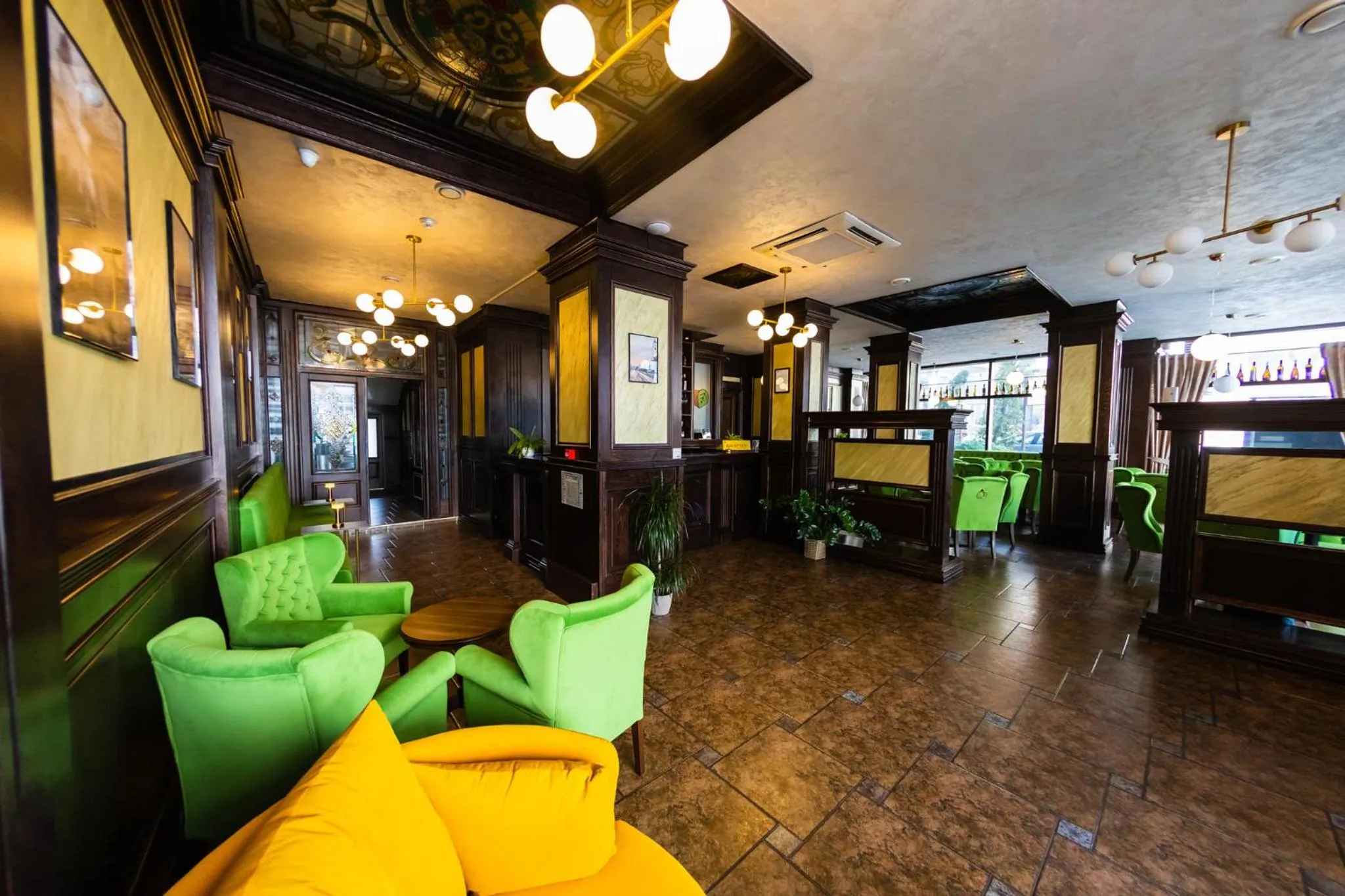 Lobby or reception in Daily Plaza Hotel