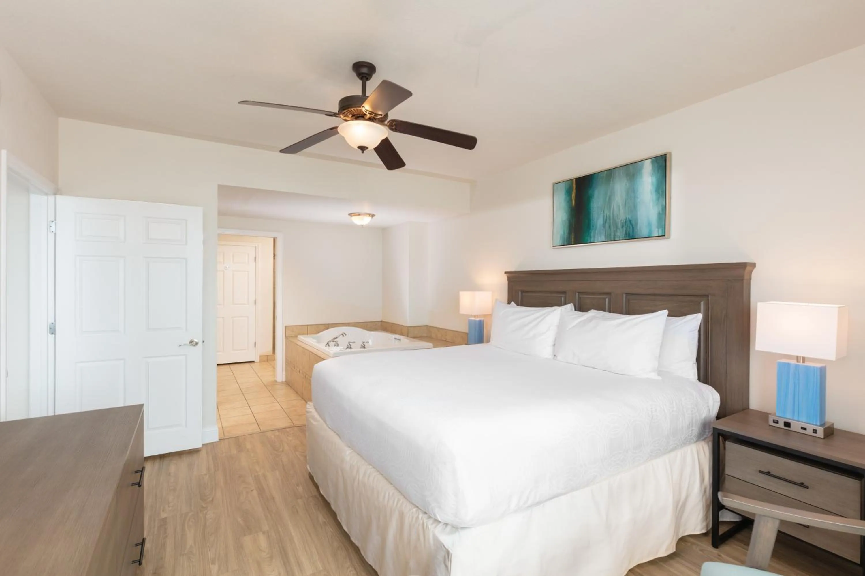 Bed in Westgate Myrtle Beach Oceanfront Resort