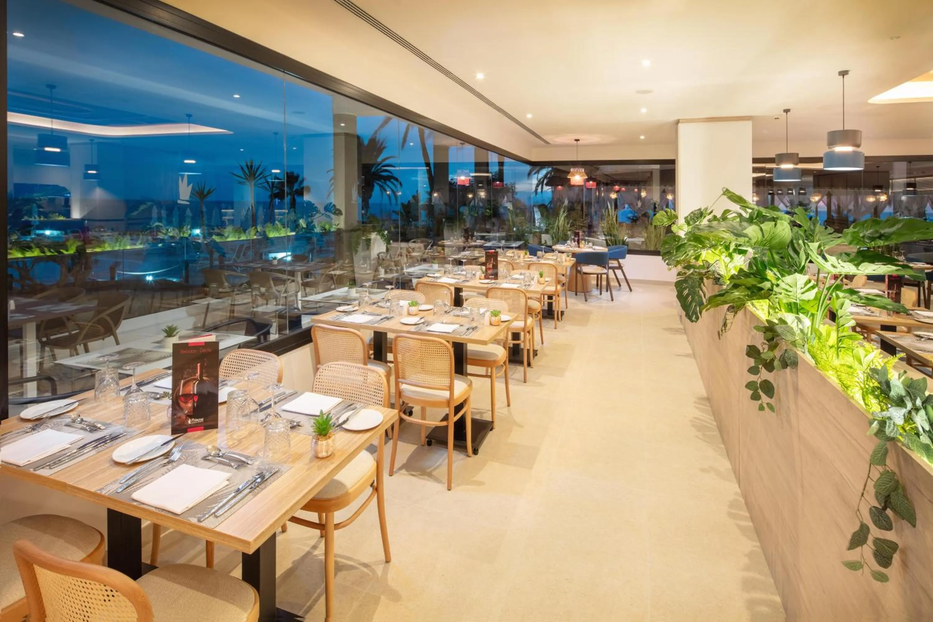 Restaurant/places to eat in Princess Taurito