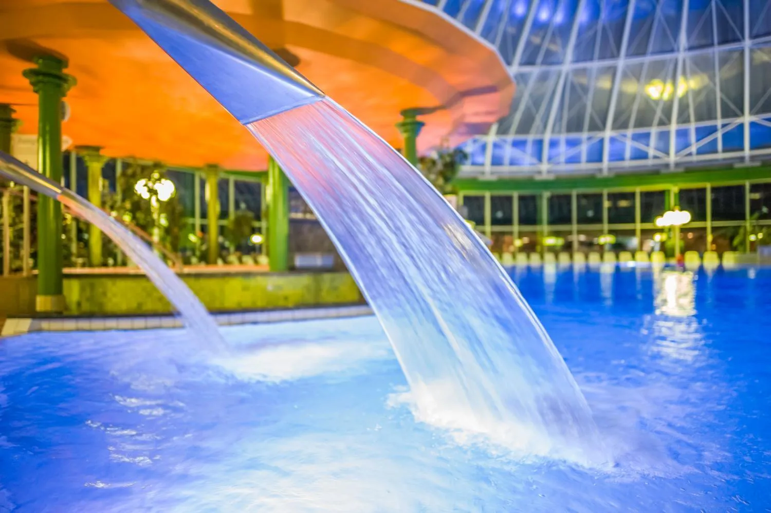 Swimming pool in Thermalhotel Aulendorf