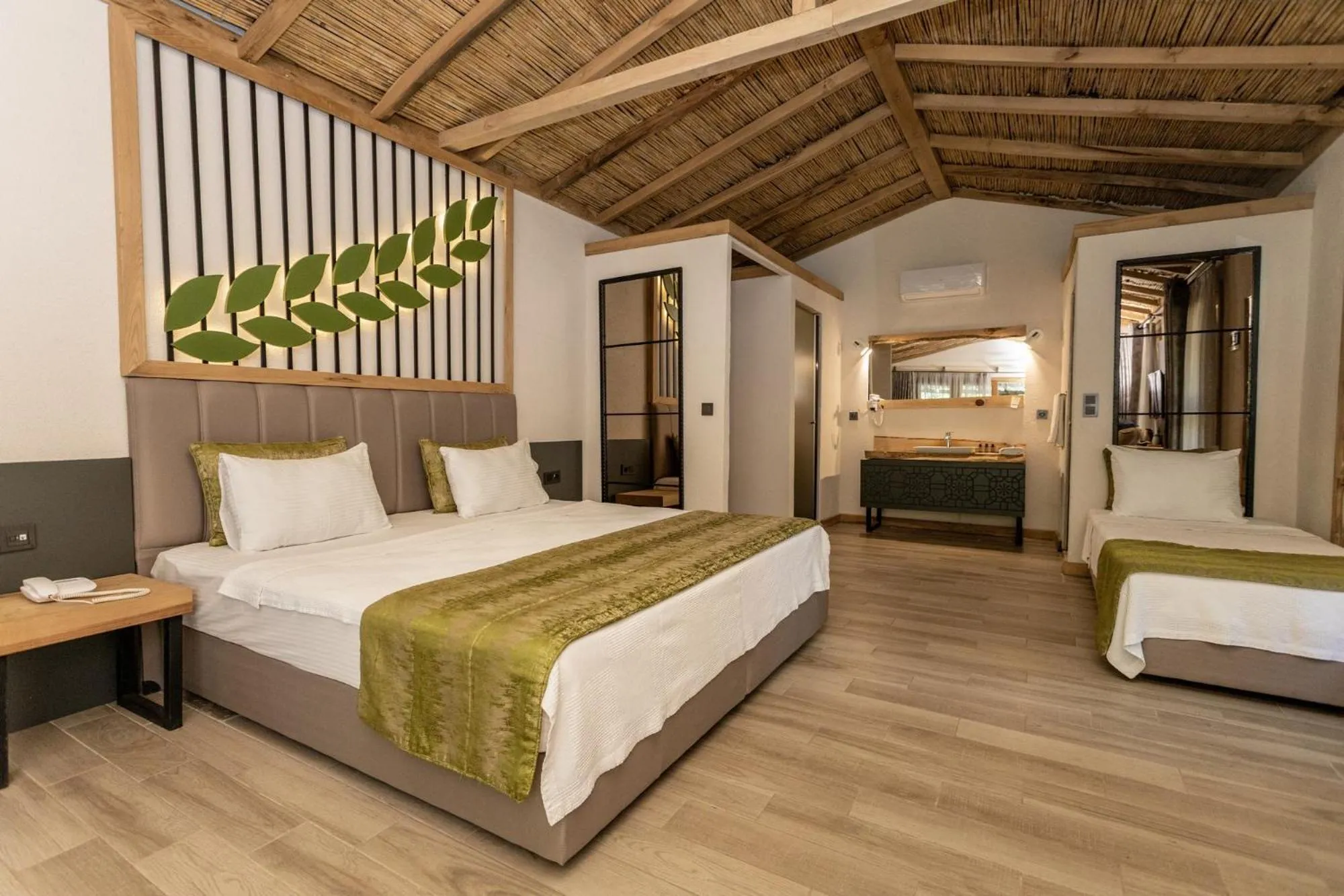 Photo of the whole room in Suna Village Hotel & Bungalow Fethiye