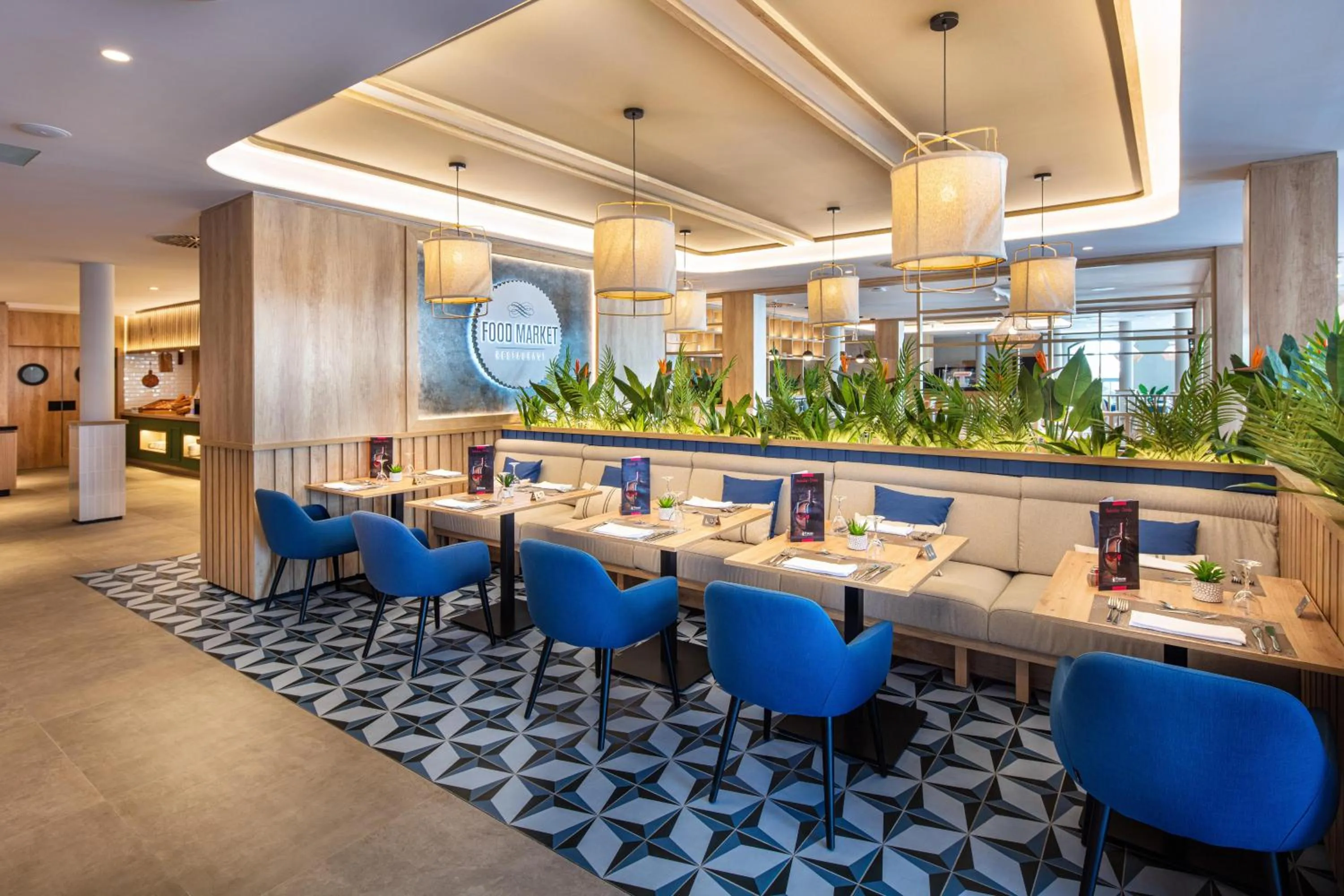 Lounge or bar in Princess Inspire Tenerife - Adults Only