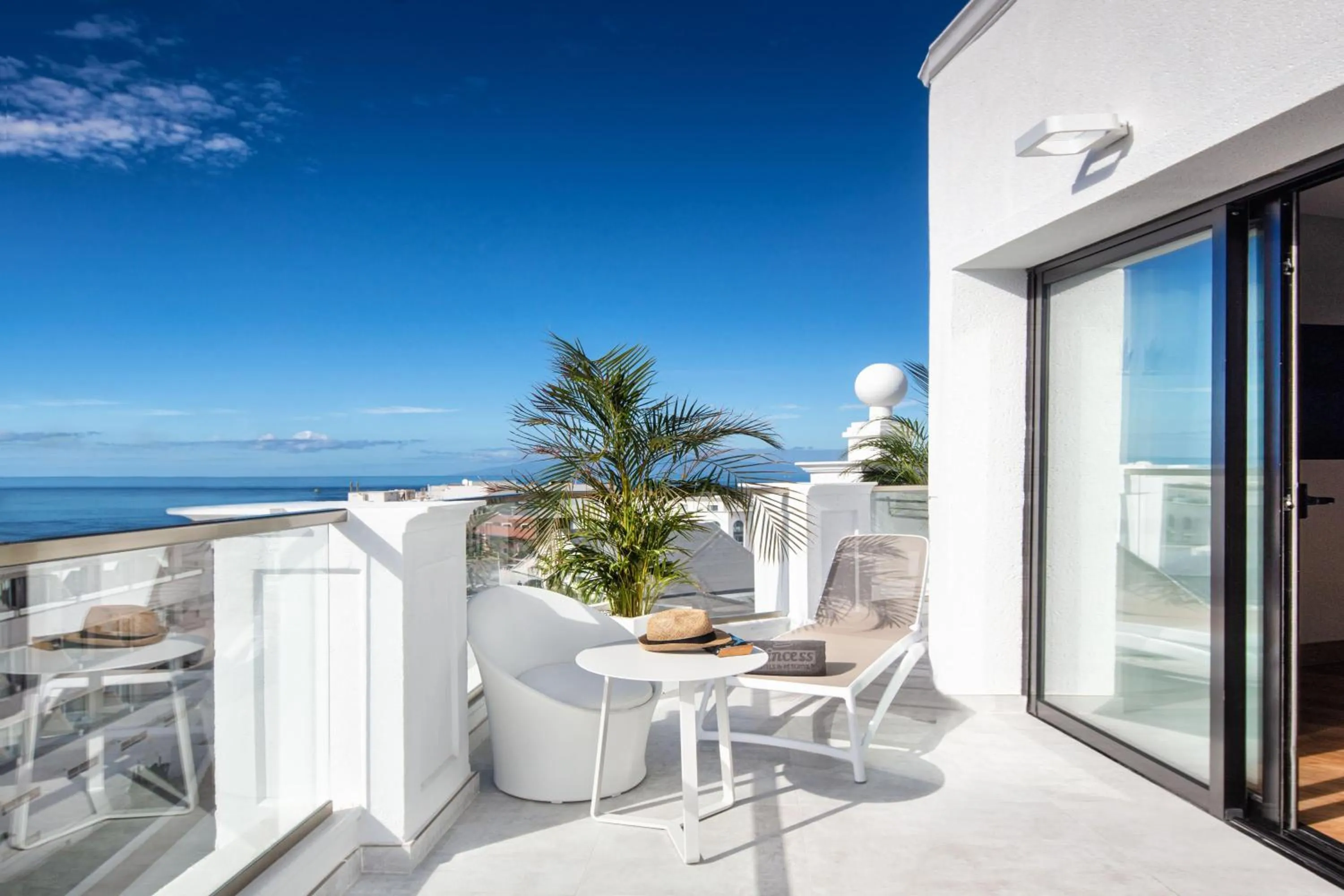 Photo of the whole room in Princess Inspire Tenerife - Adults Only