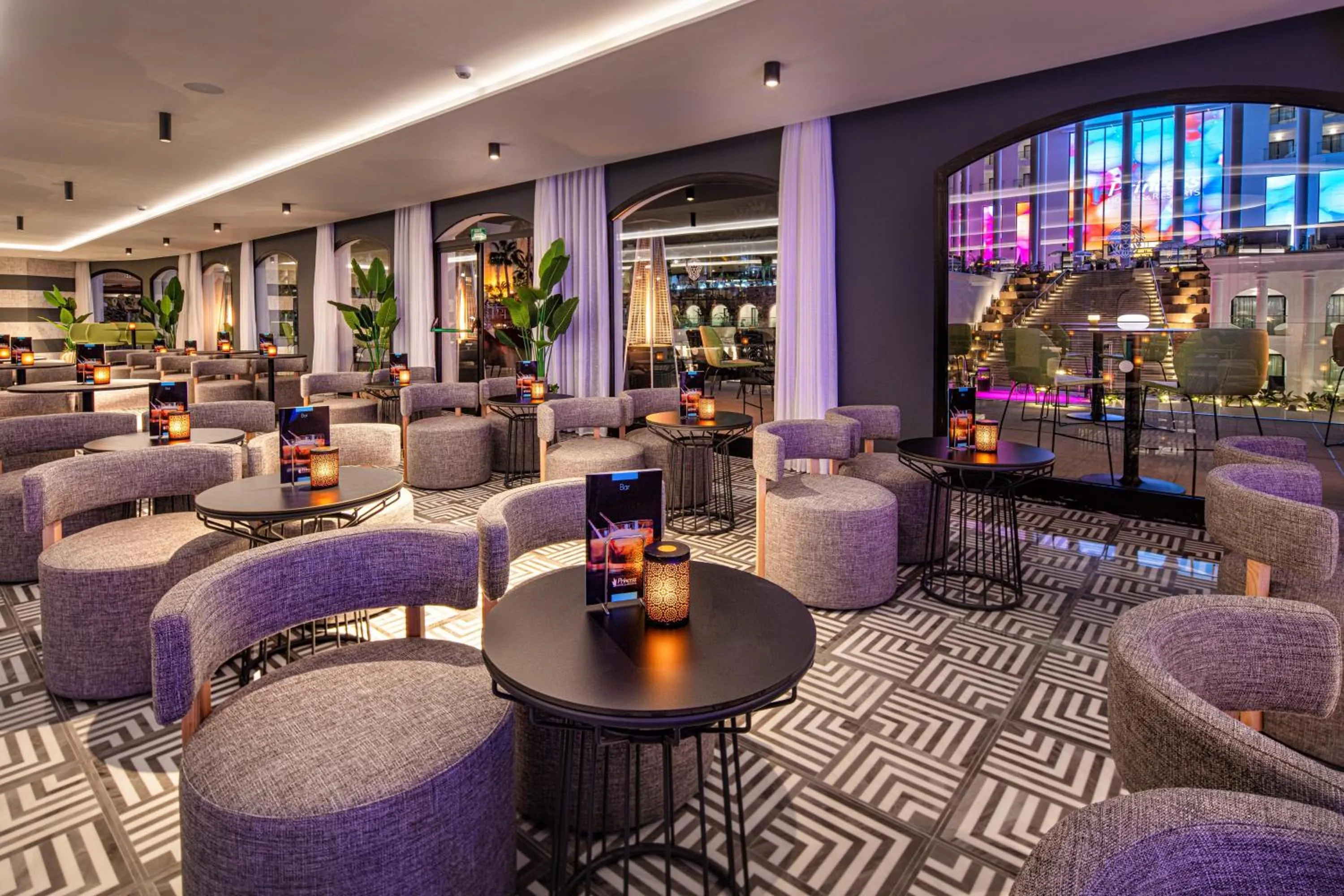 Lounge or bar in Princess Inspire Tenerife - Adults Only