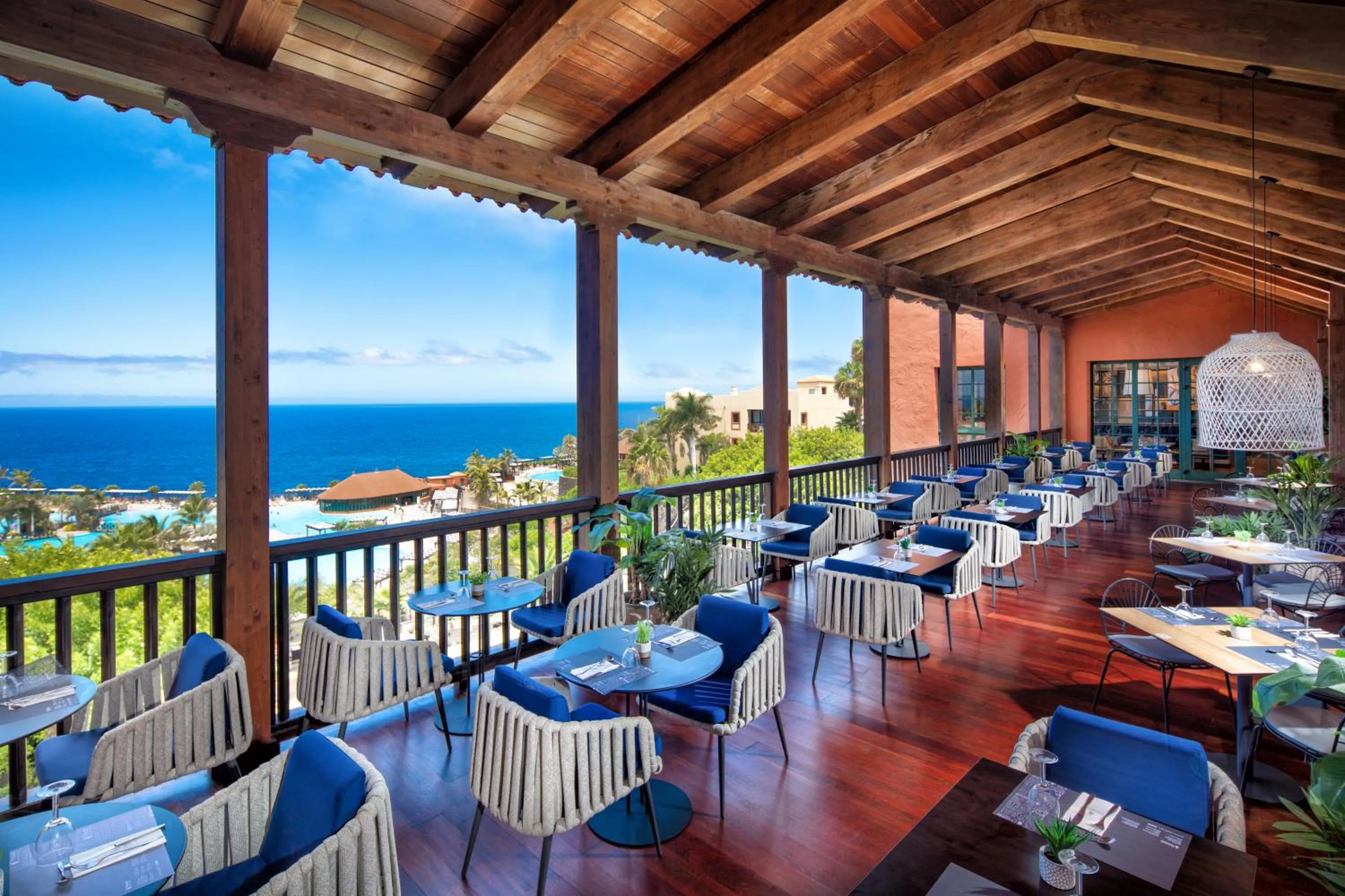 Restaurant/places to eat in La Palma Princess