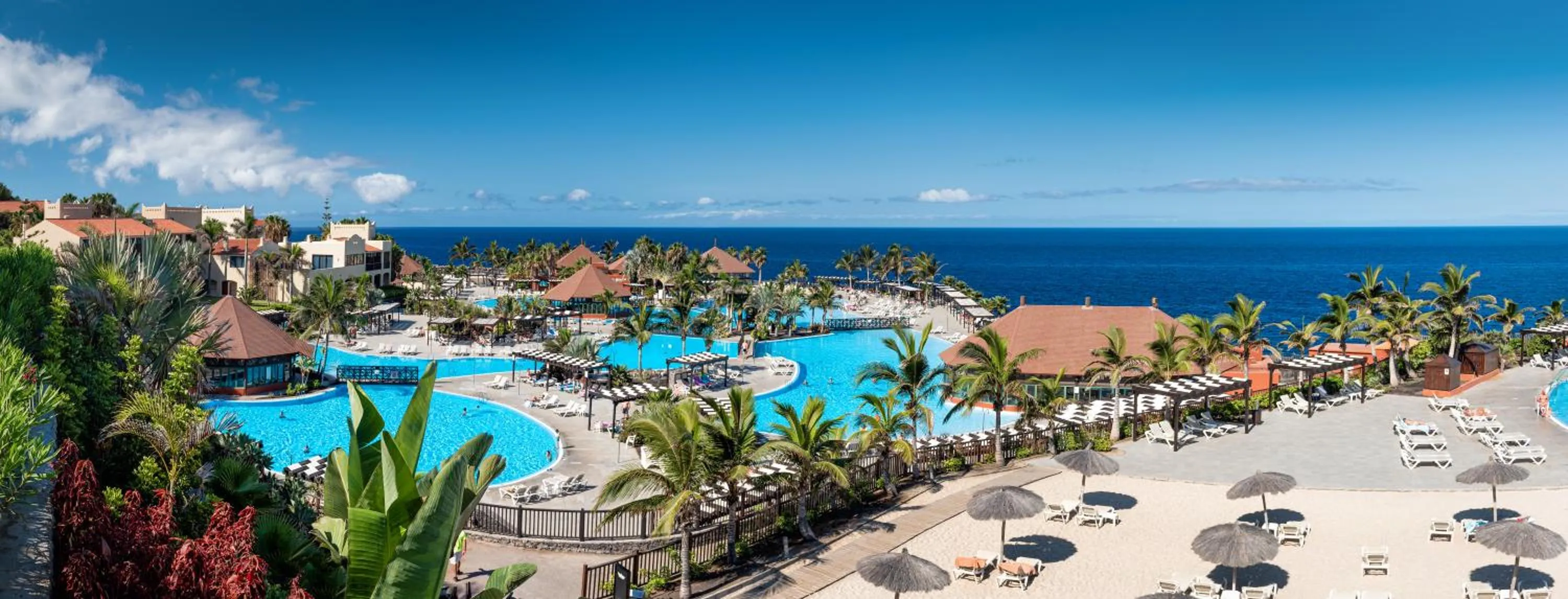 Swimming pool in La Palma Princess