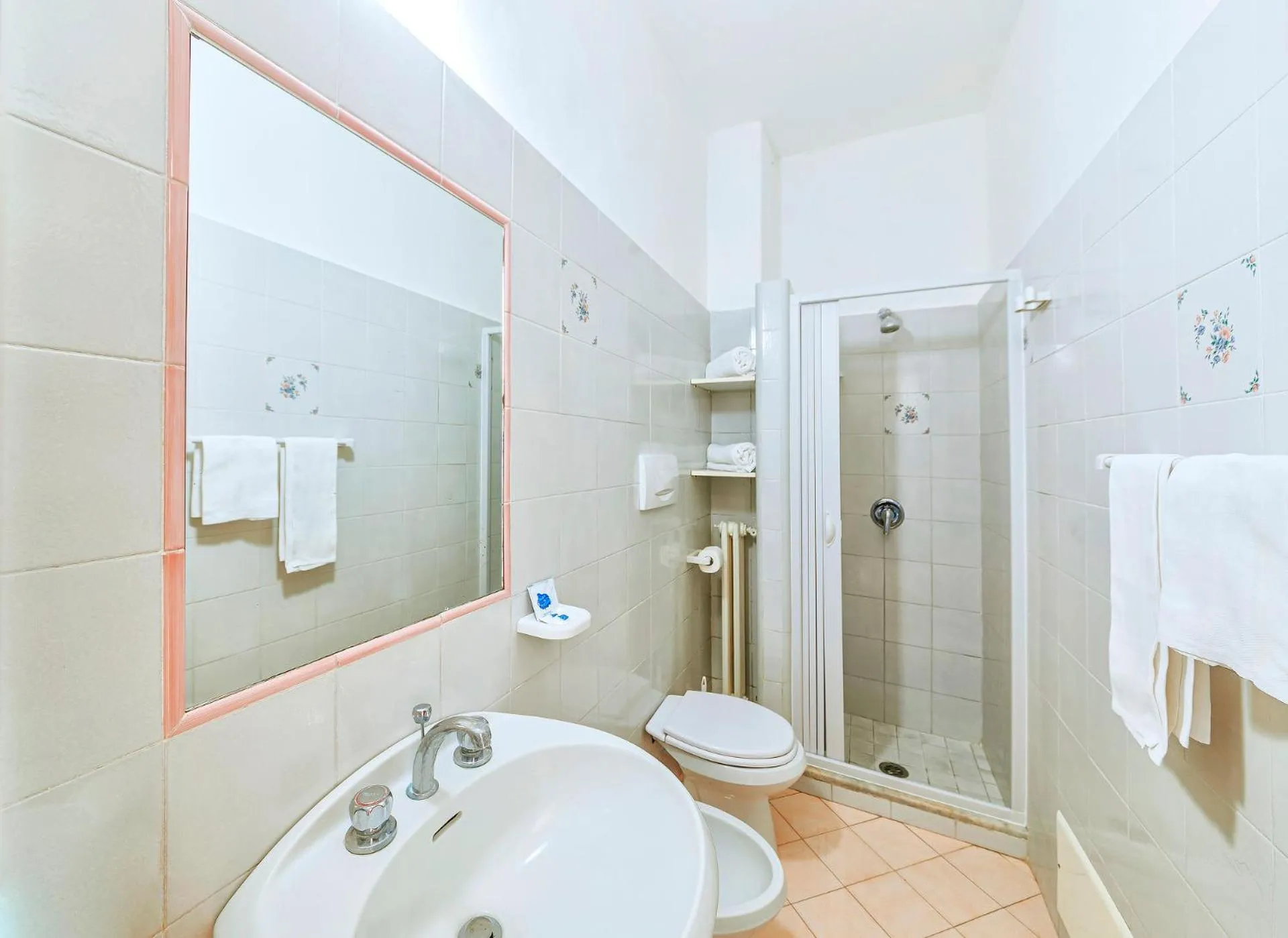 Bathroom in Hotel Bagnitiello