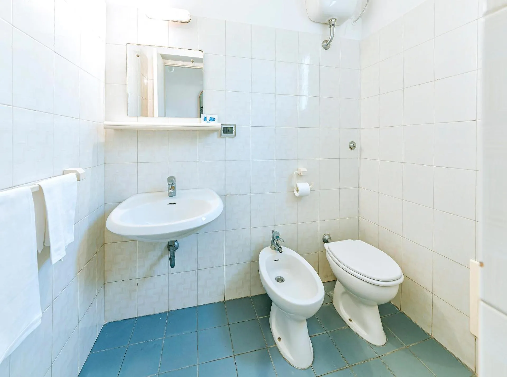 Bathroom in Hotel Bagnitiello