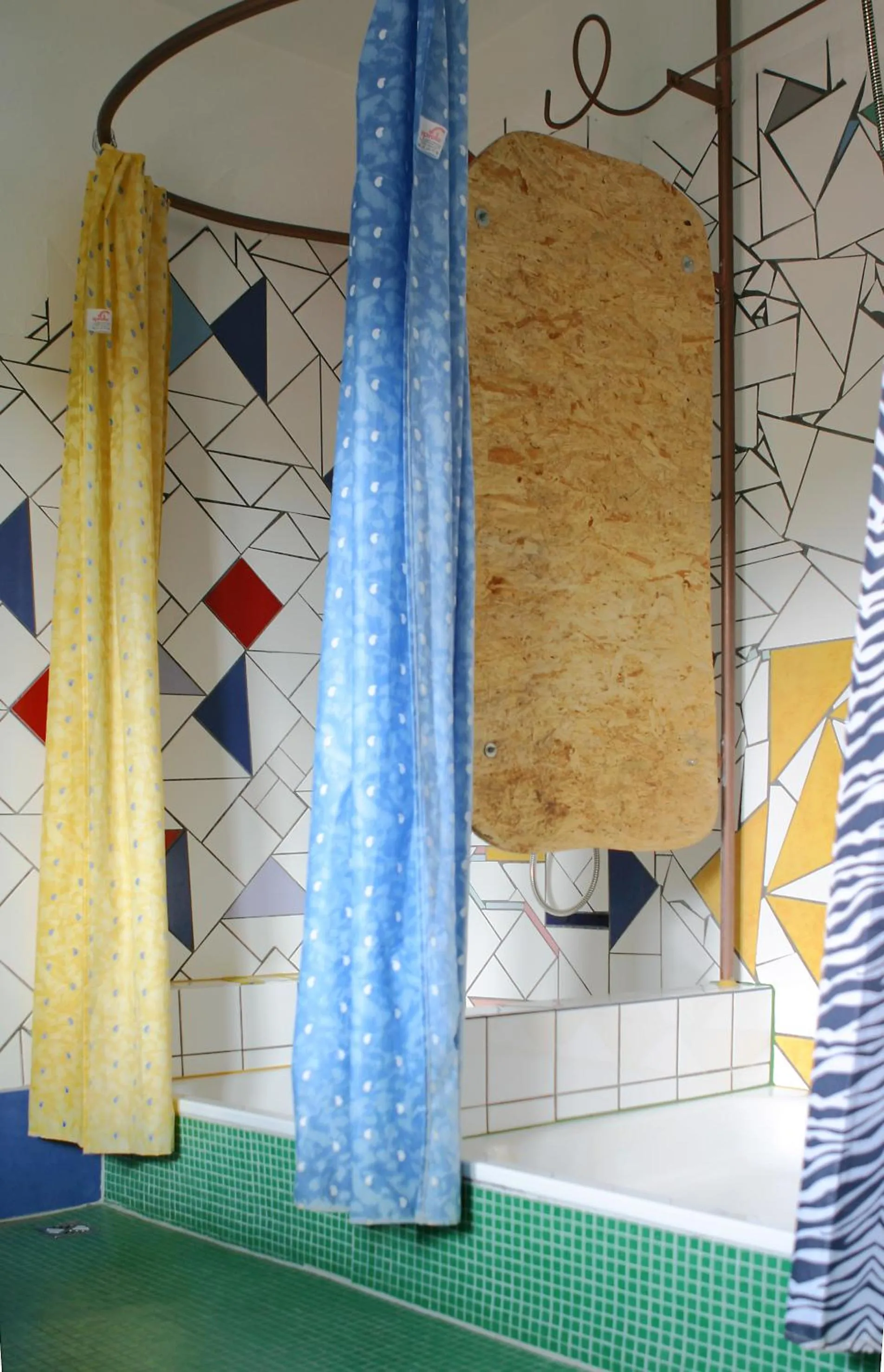 Bathroom in Schiff Bihlerdorf - Hostel