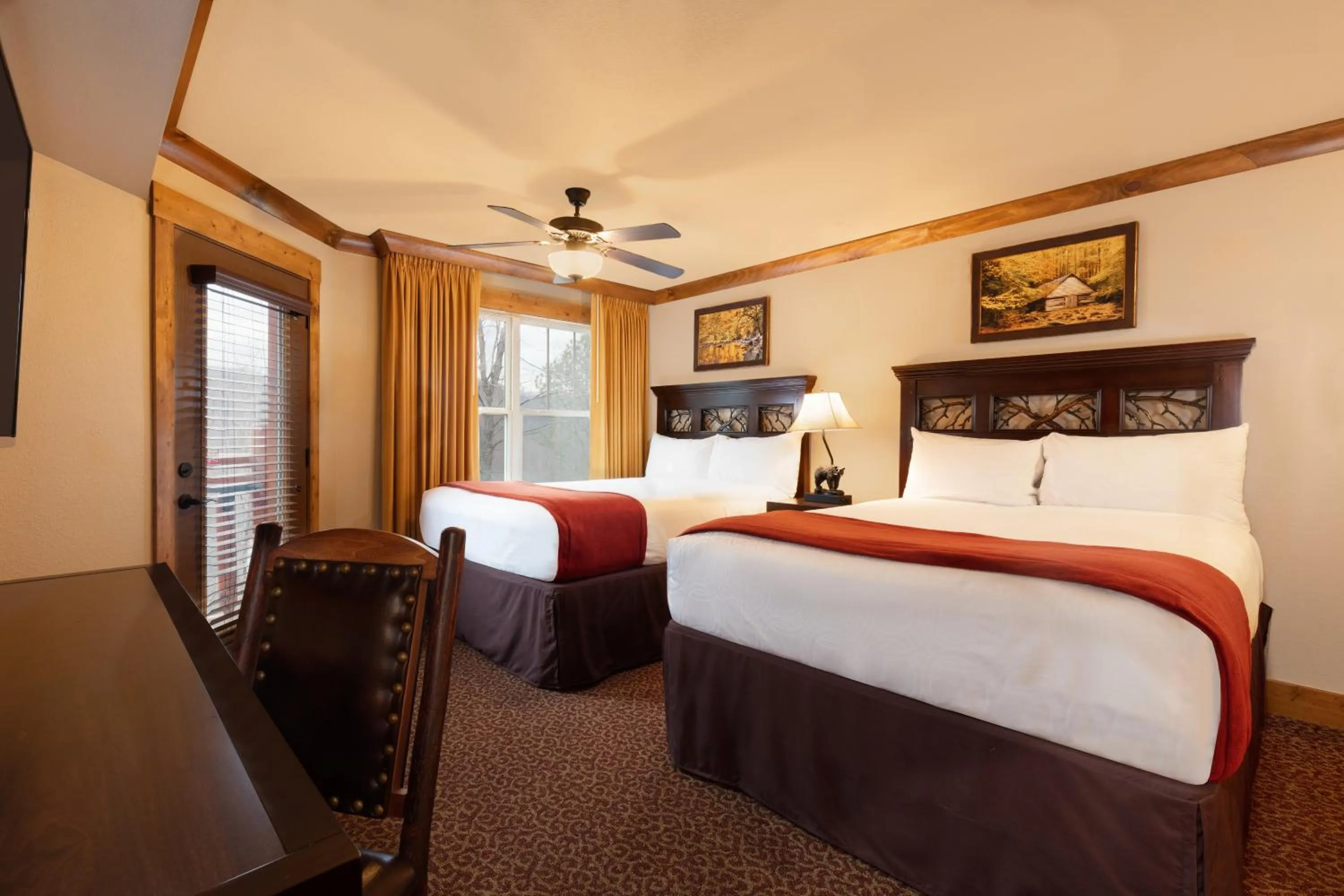 Bed in Westgate Smoky Mountain Resort & Spa