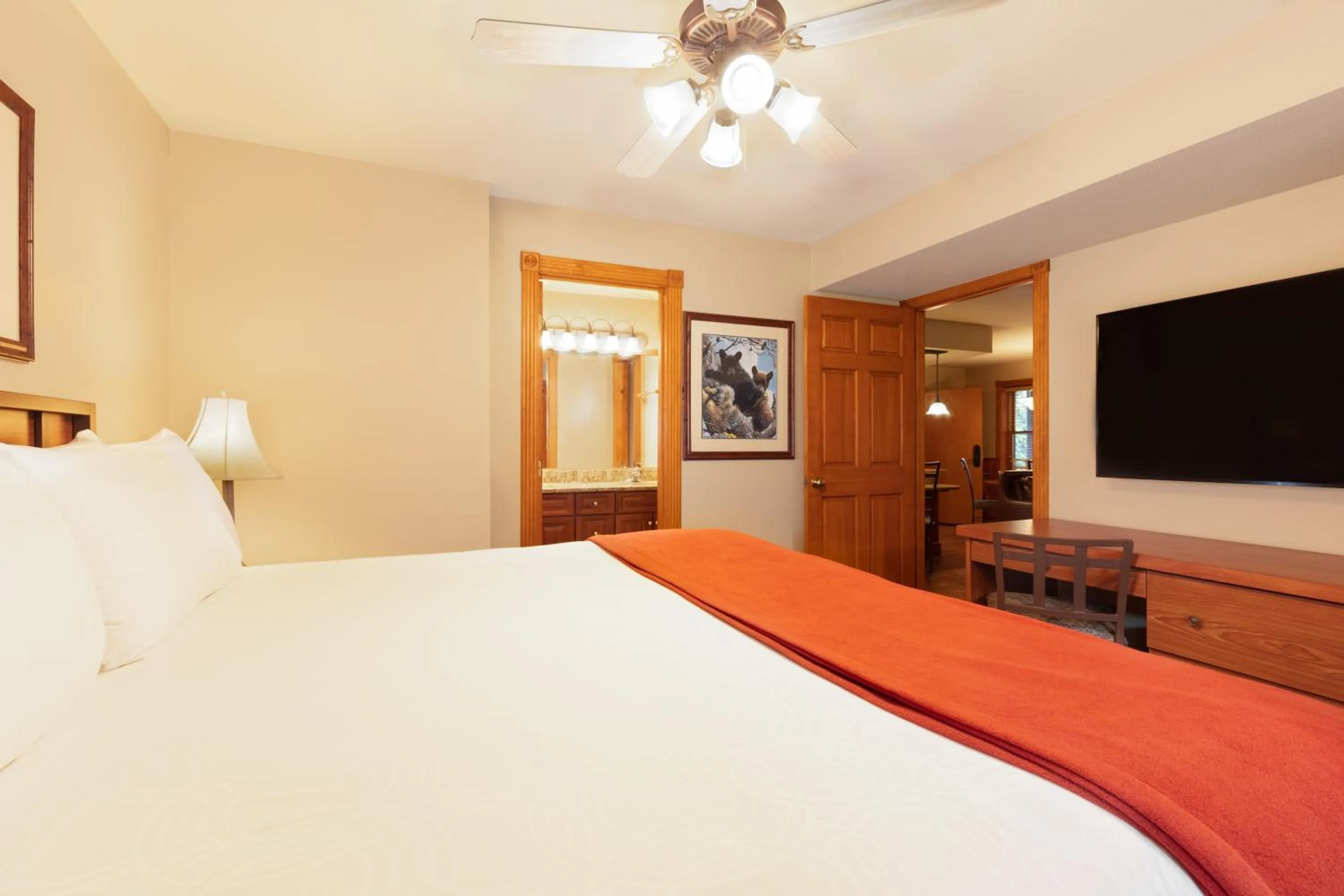 Bed in Westgate Smoky Mountain Resort & Spa