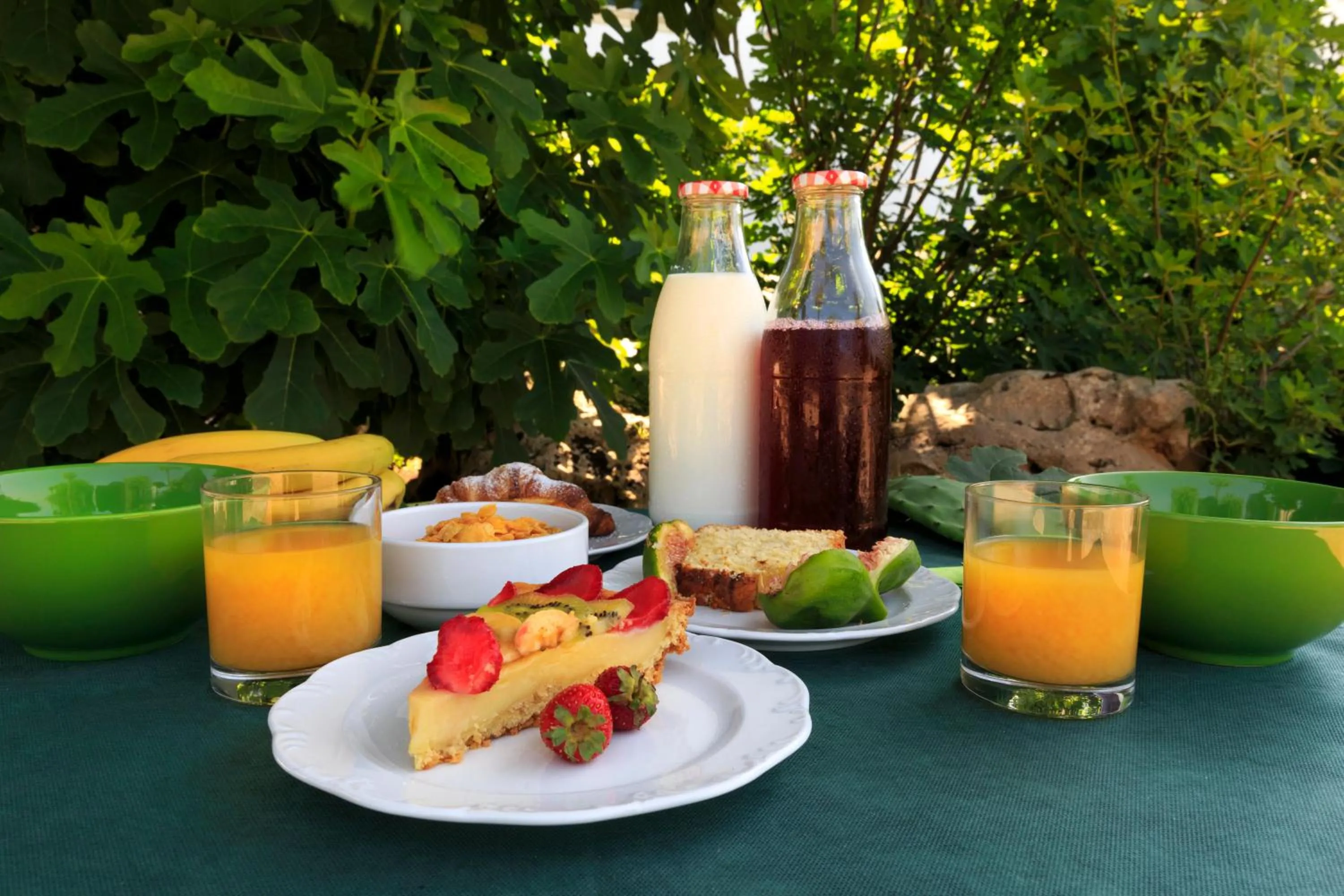 Italian breakfast in Antica Masseria Li Sauli