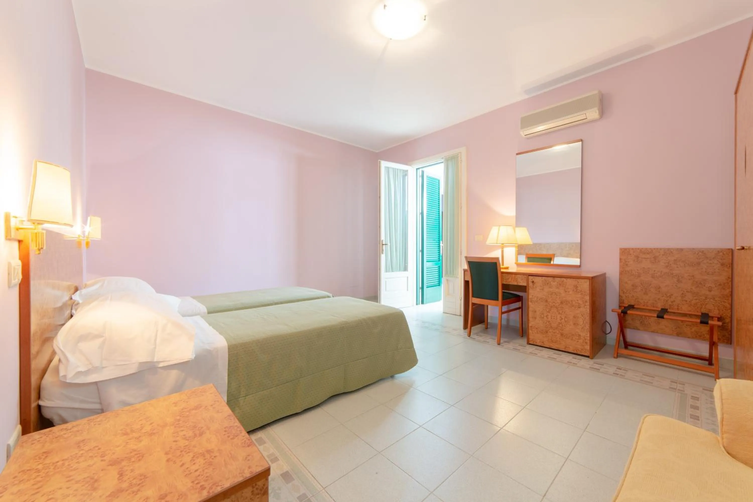 Bed in Antica Masseria Li Sauli