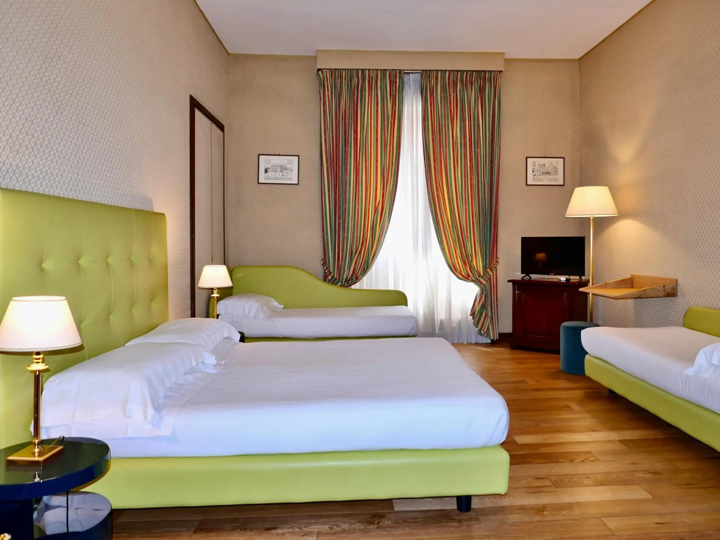 Superior Family Room in Hotel Oceania Superior Family Room in Hotel Oceania