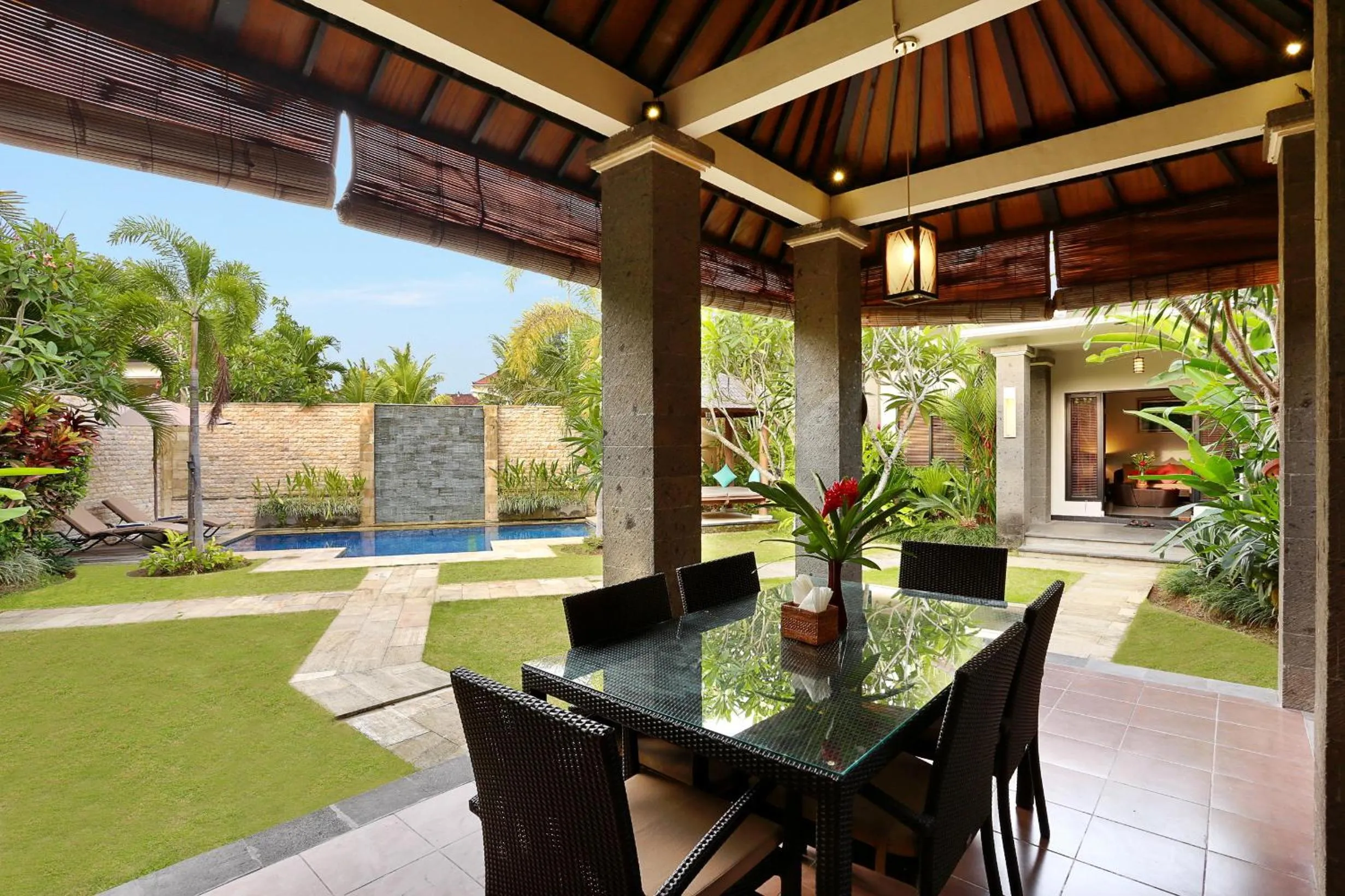 Dining area in Askara Villa