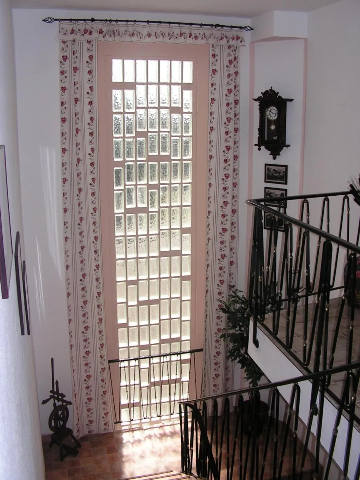 Decorative detail in Hotel Sternen