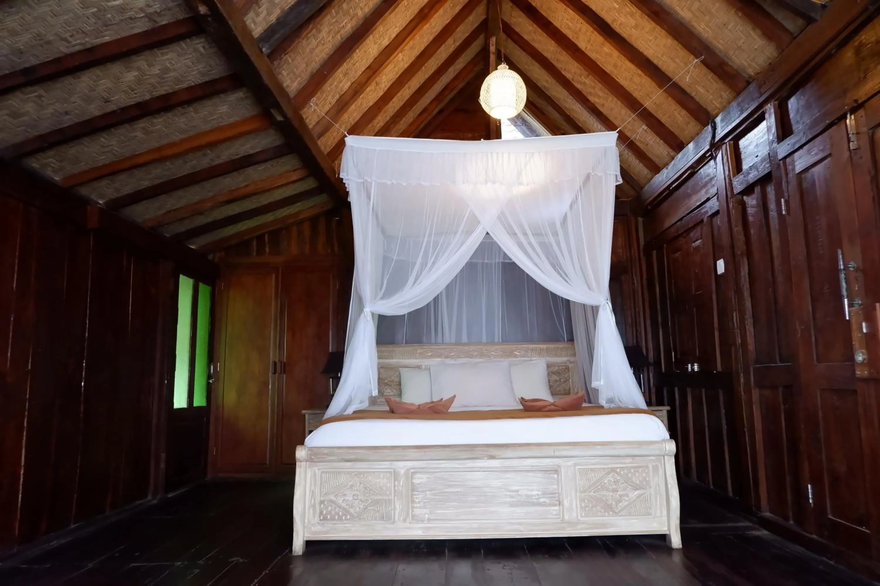 Bed in Kubudiuma Villas Bali