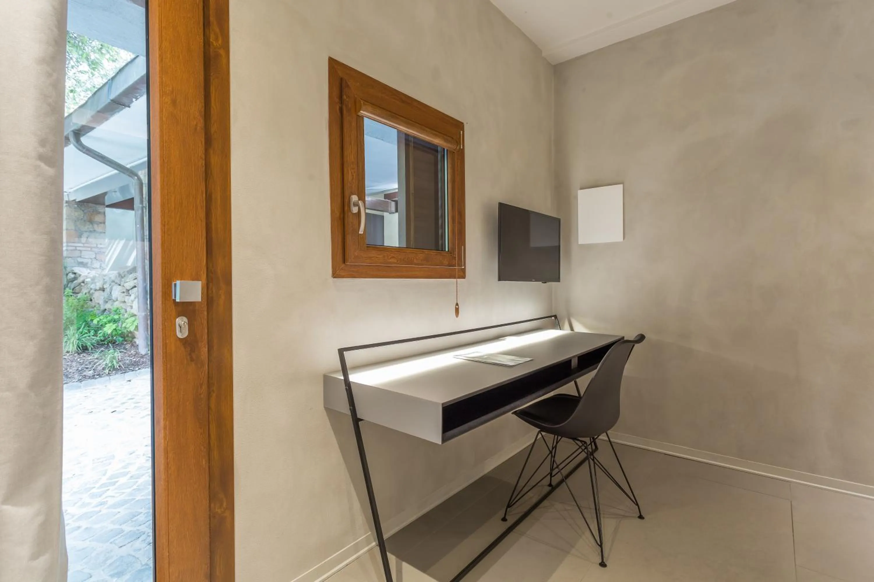 Photo of the whole room in Fauno Urban Resort