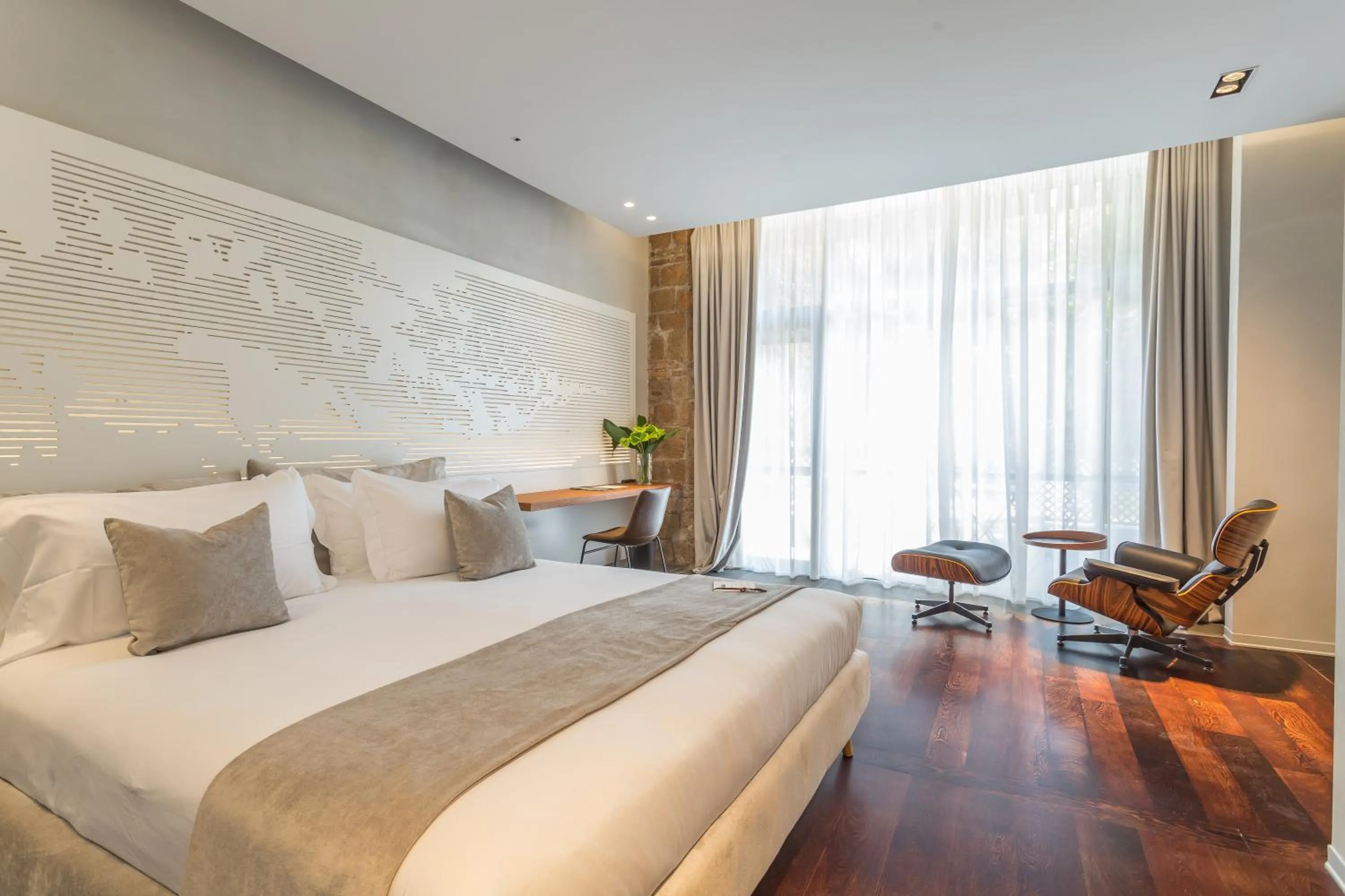 Photo of the whole room, Bed in Fauno Urban Resort