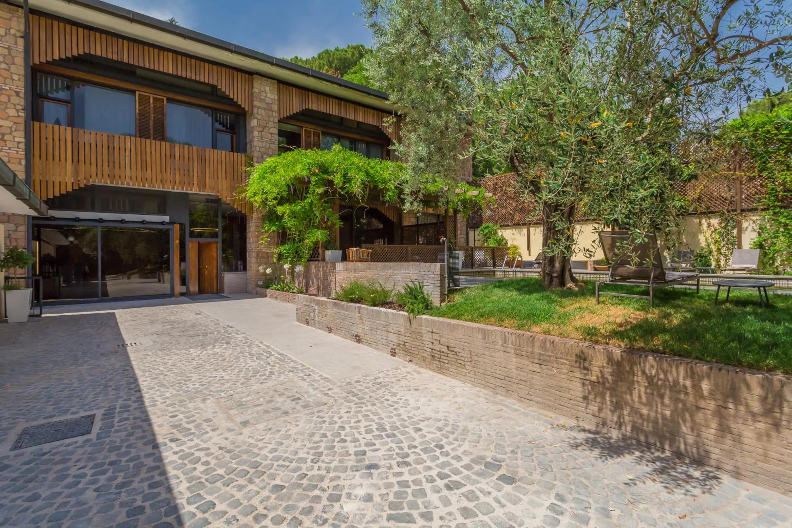 Facade/entrance in Fauno Urban Resort