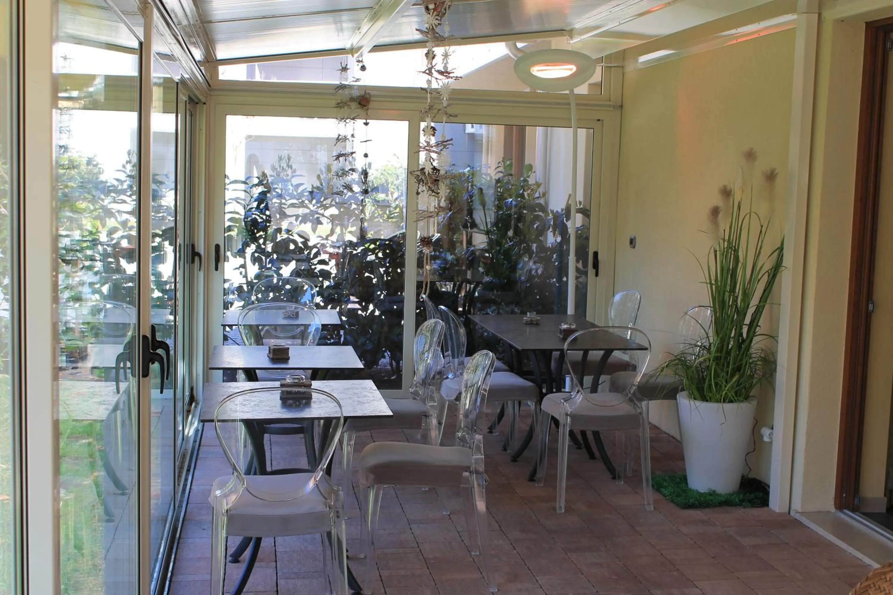 Restaurant/places to eat in Eco Hotel Bonapace