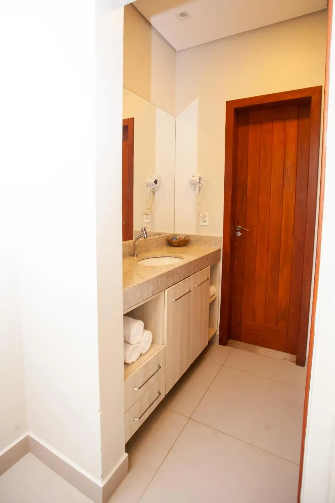 towels in Hotel Encantos de Itaperapuã